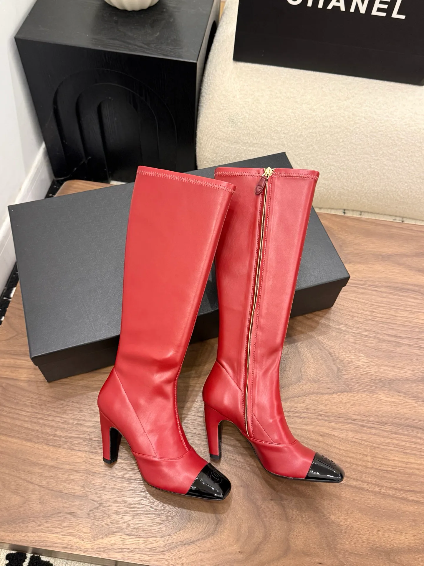 Women's Boots CHANEL 17981209