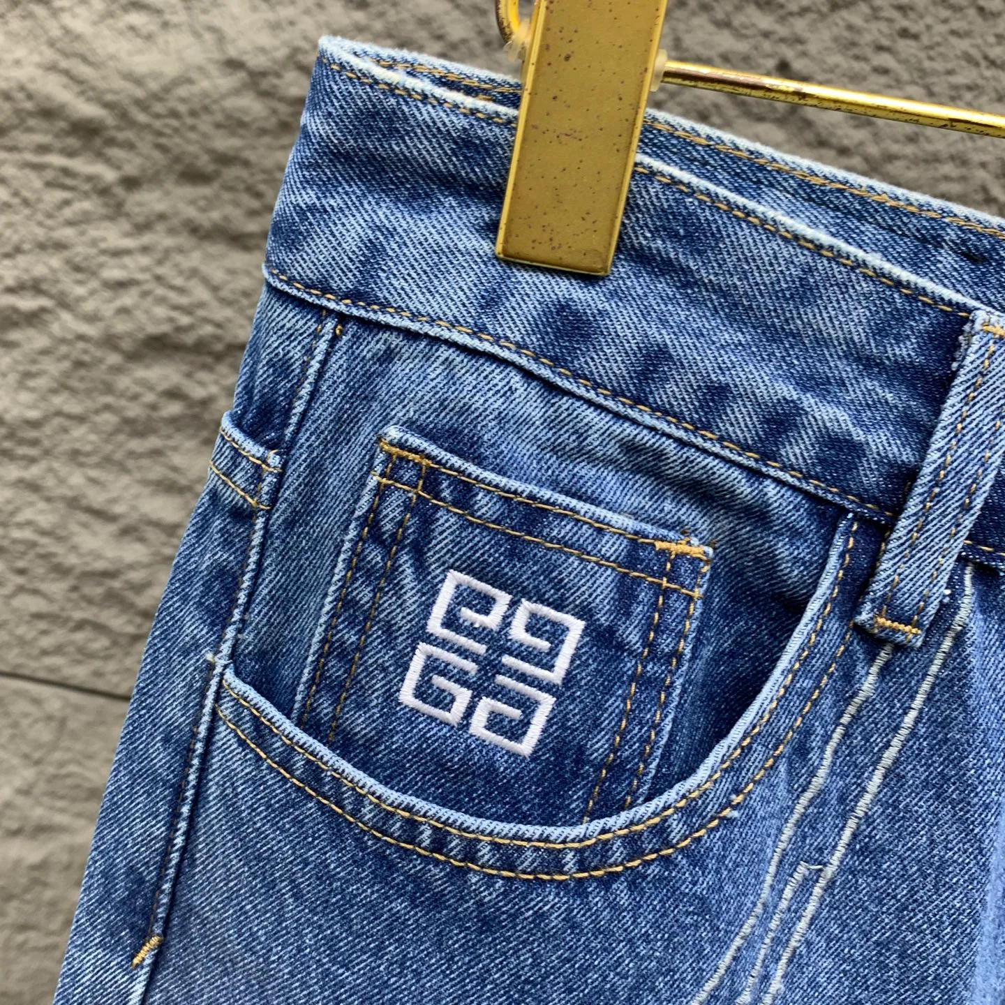 Men's Jeans GIVENCHY 18296269