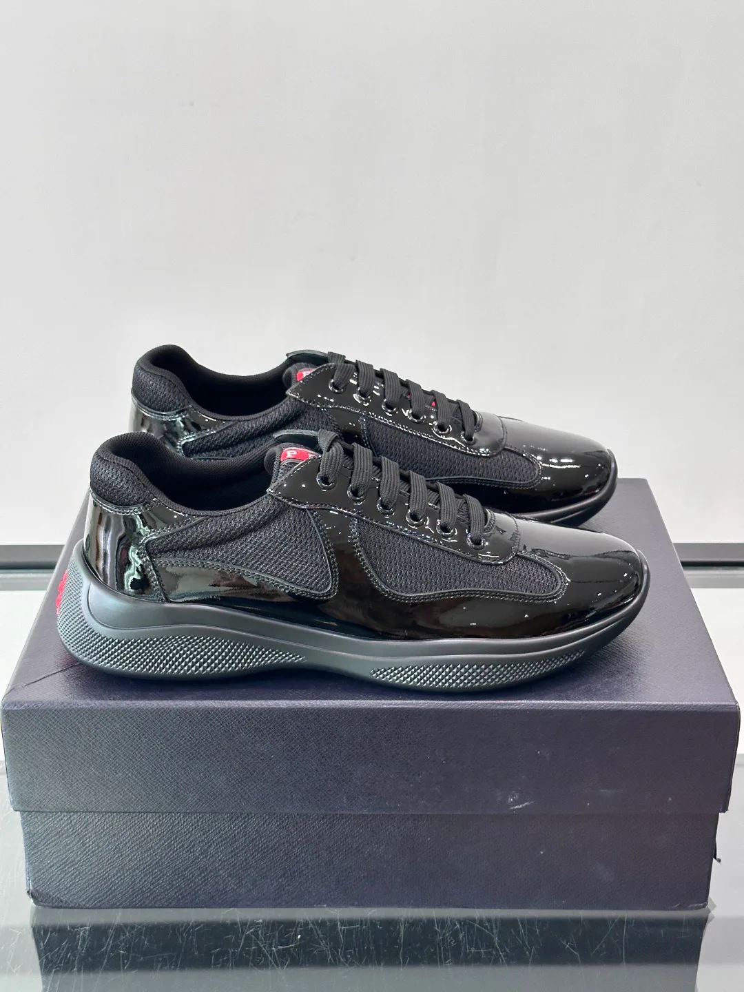 Men's Sneakers PRADA 18119246