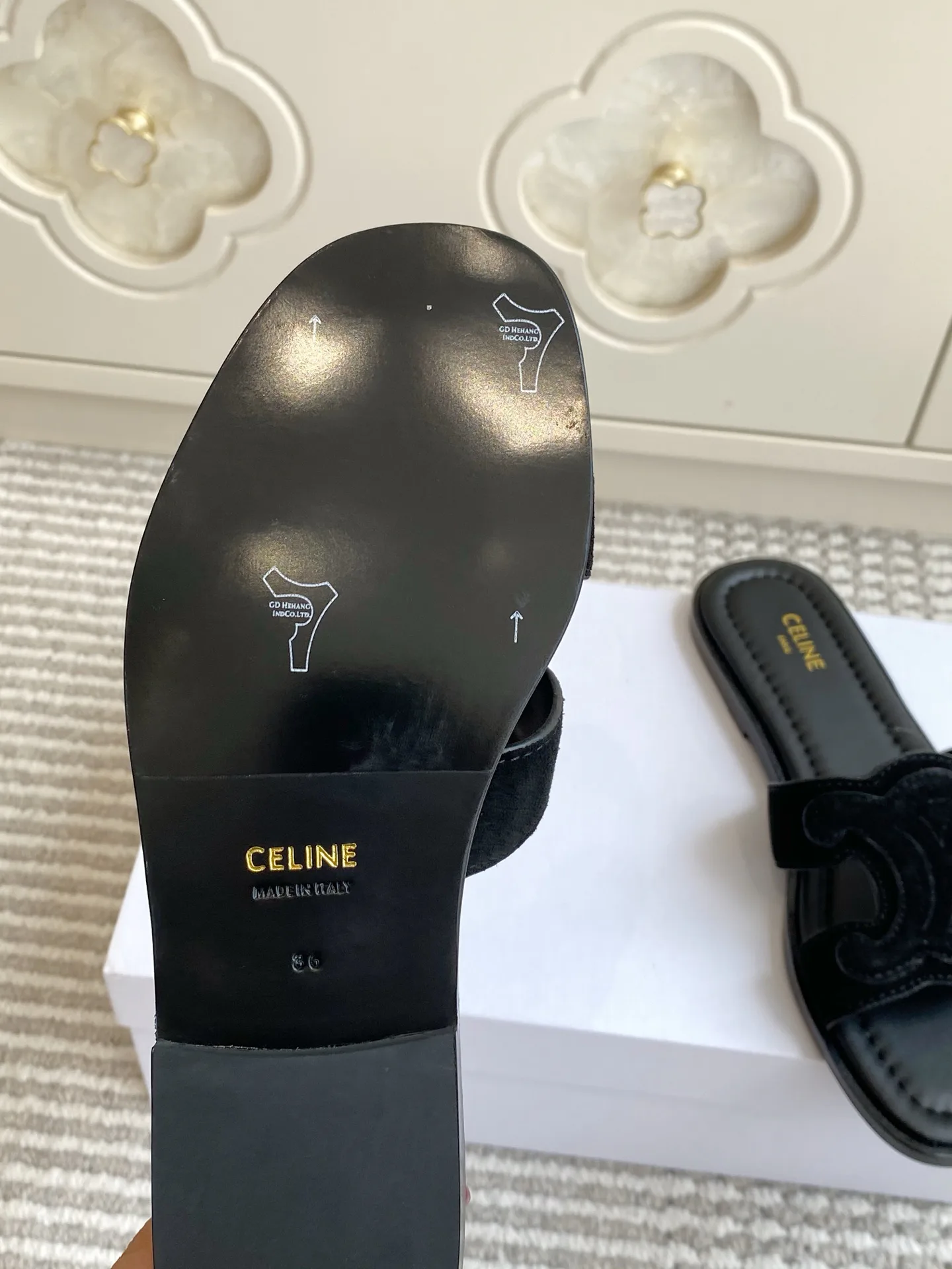 Women's Flip-Flops CELINE 17572140