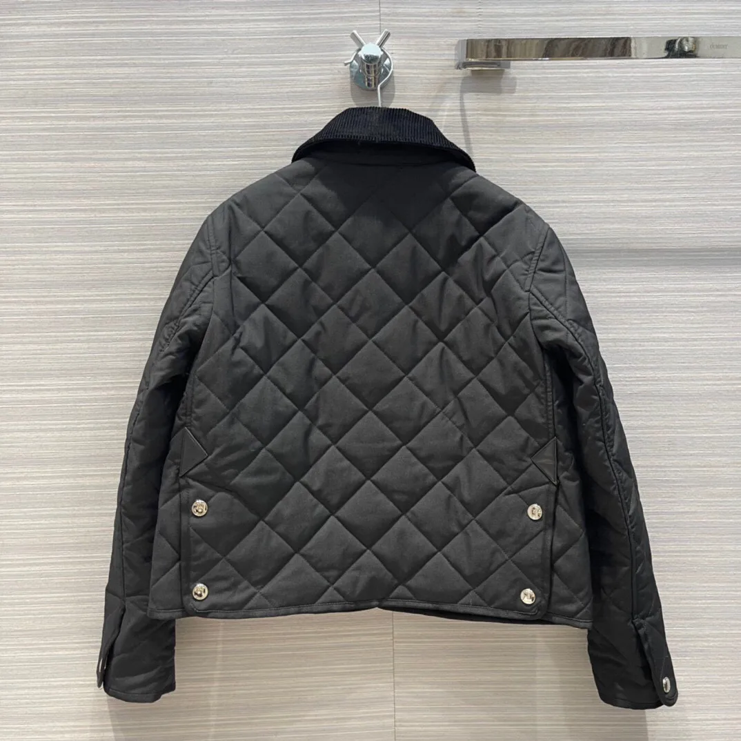 Women's Jackets And Down Jackets BURBERRY 18043707