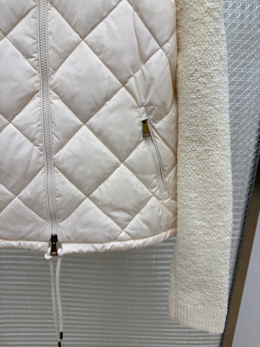 Куртки И Пуховики Мужские Moncler 18558885
