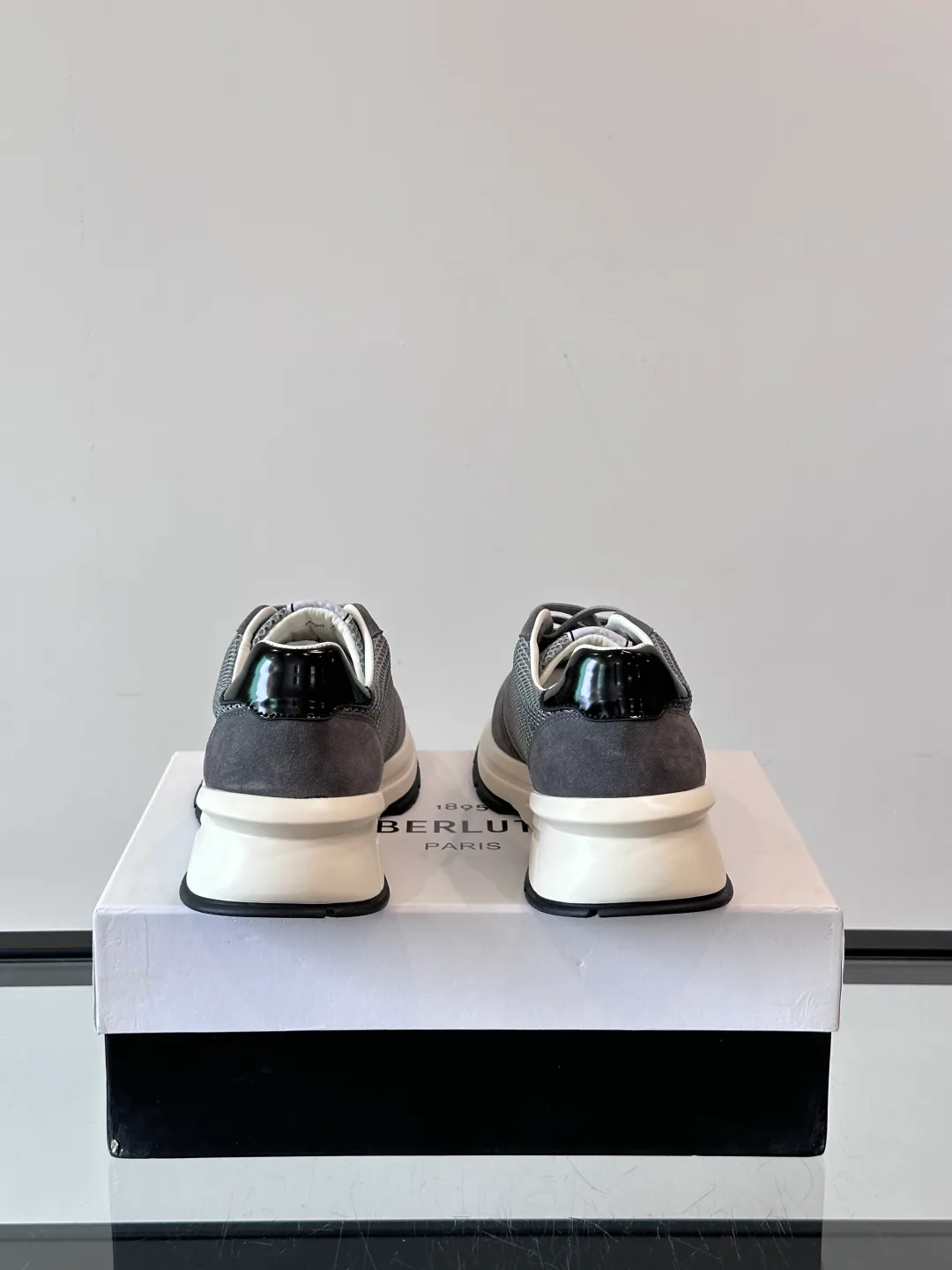 Men's Sneakers BERLUTI 17926951