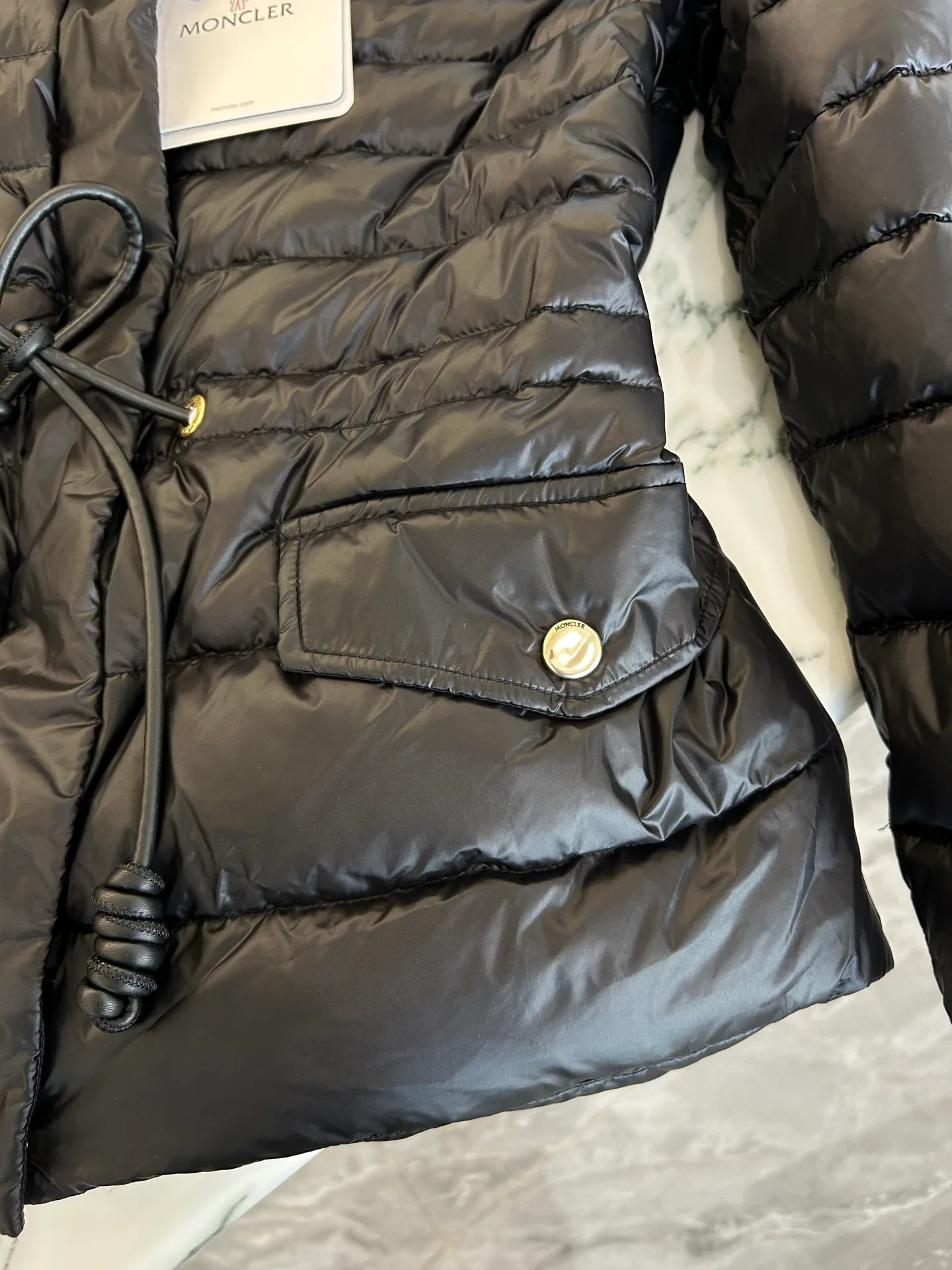 Men's Jackets And Down Jackets MONCLER 18330338