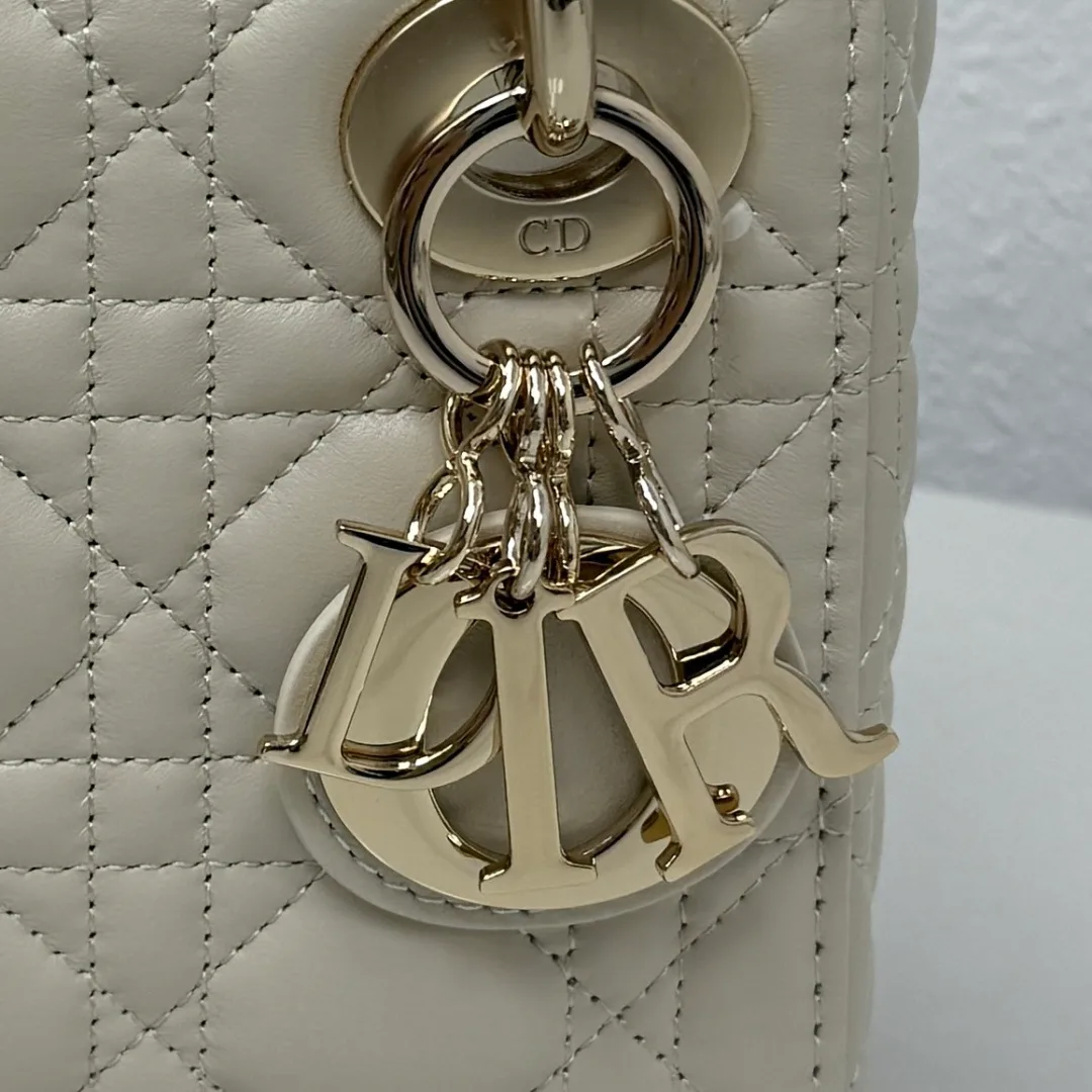 Women's Classic Handbags CHRISTIAN DIOR 18116407