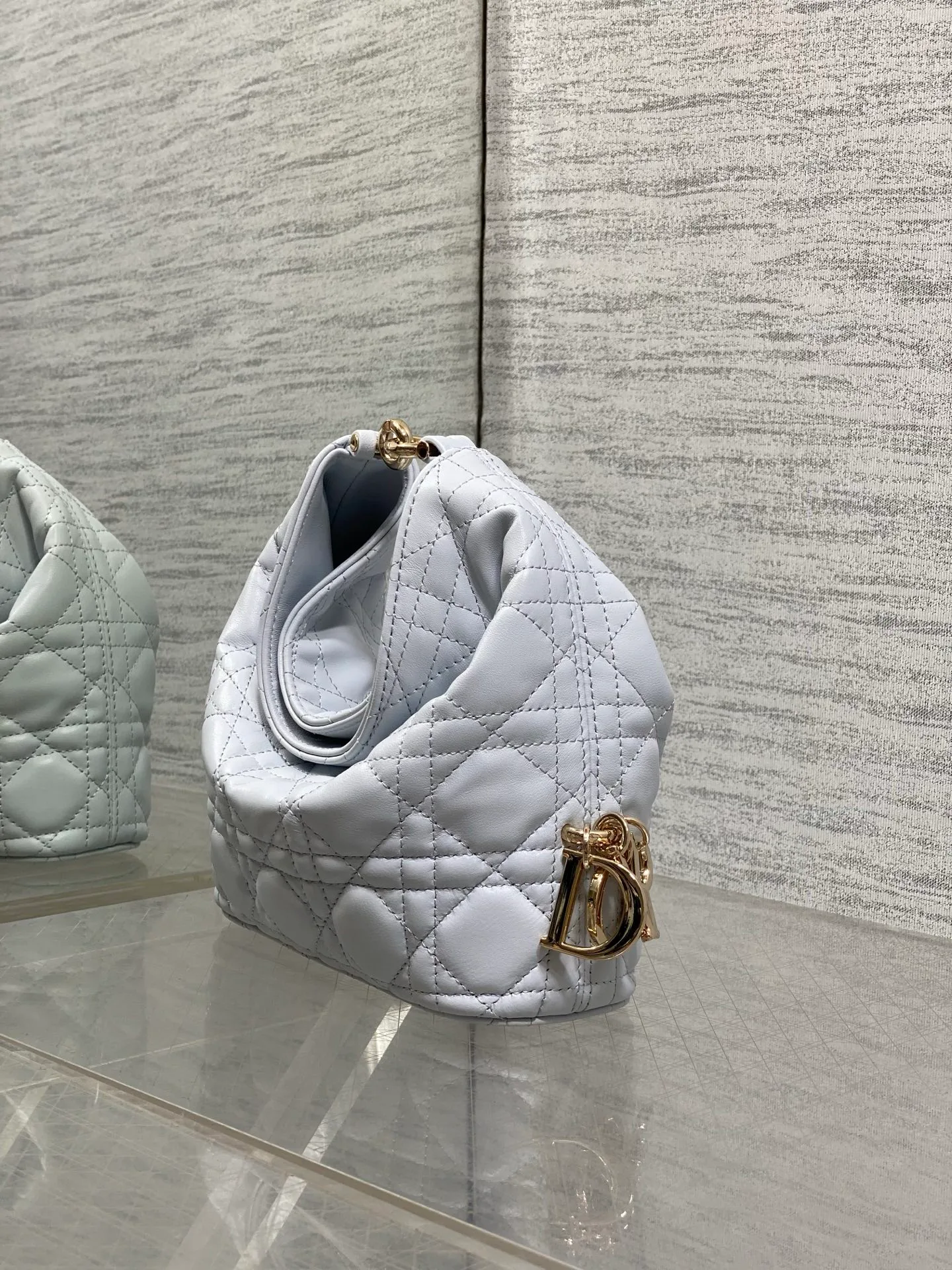 Women's Classic Handbags CHRISTIAN DIOR 17830925