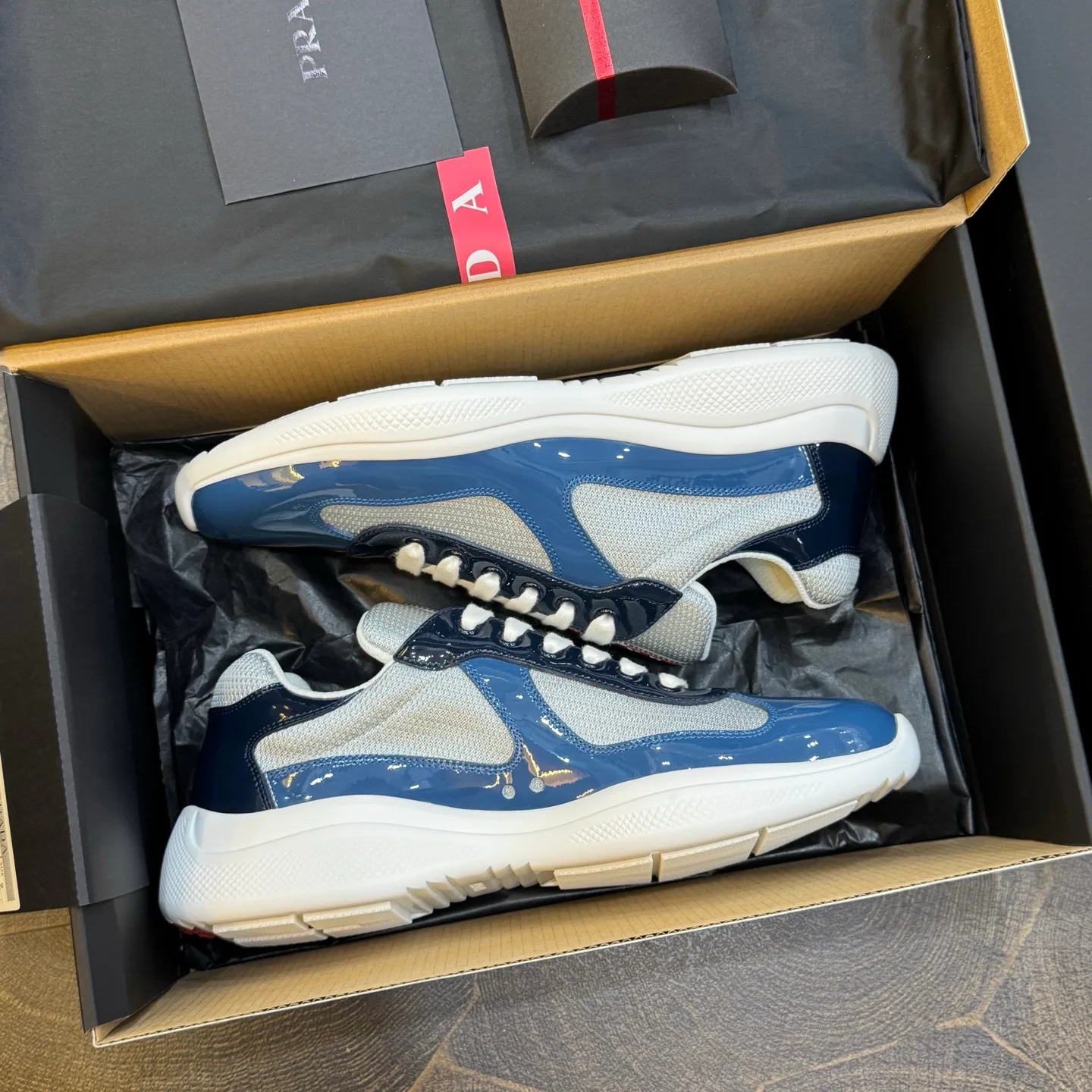 Women's Sneakers PRADA 18267046