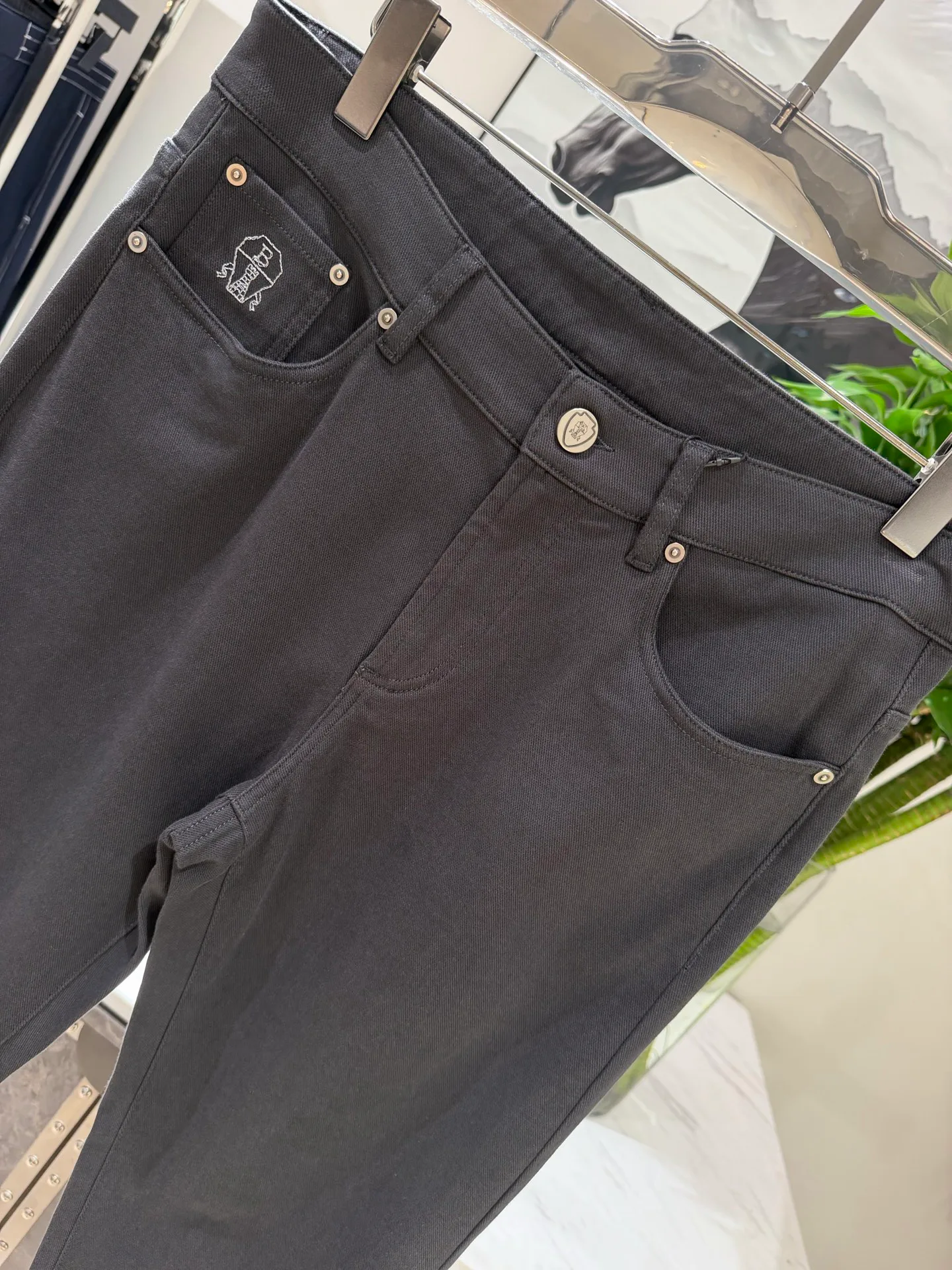 Men's Trousers BRUNELLO CUCINELLI 17944048