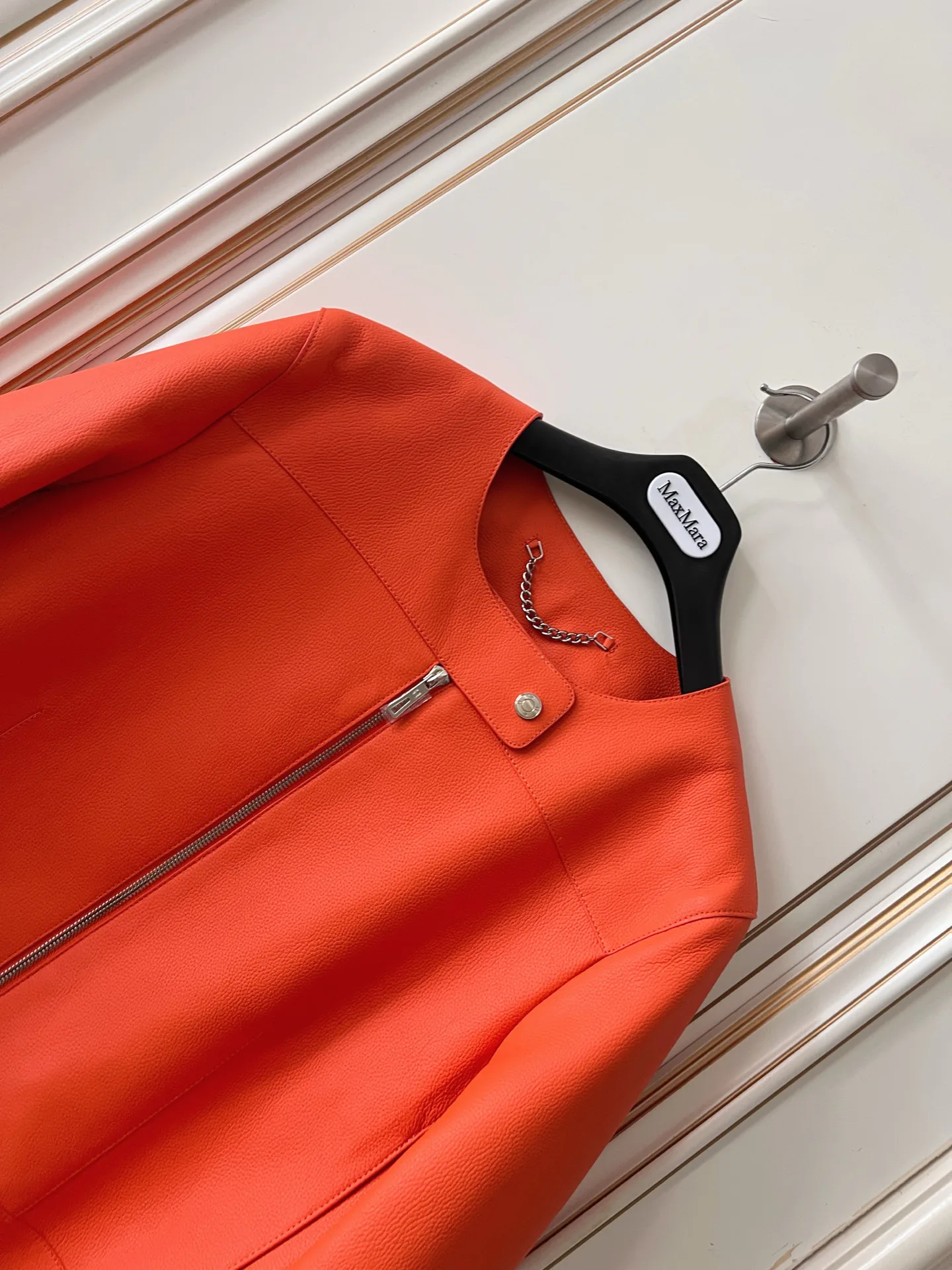 Women's Leather Jackets And Sheepskin Coats HERMES 17903745