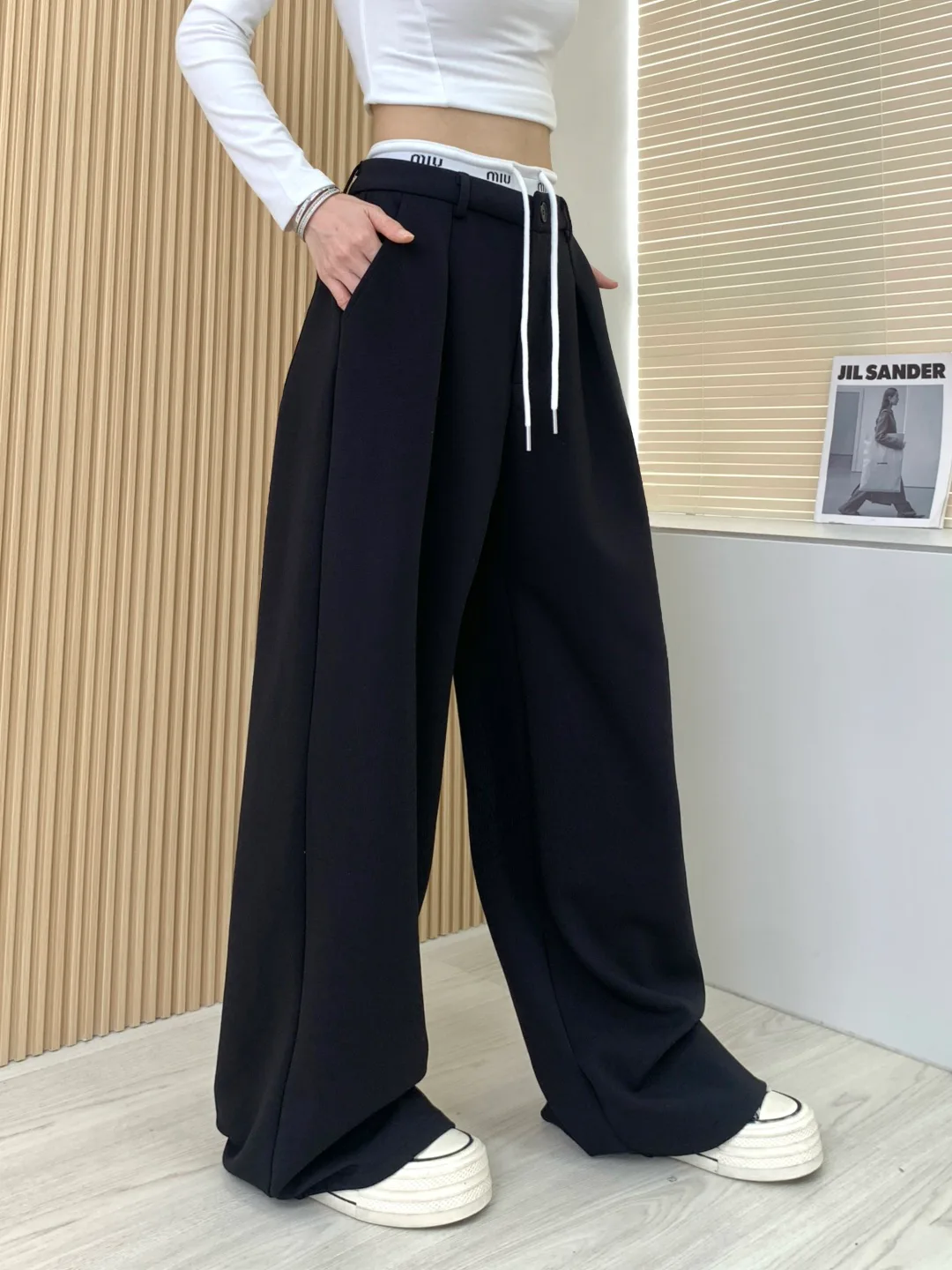 Women's Trousers MIU MIU 18199263