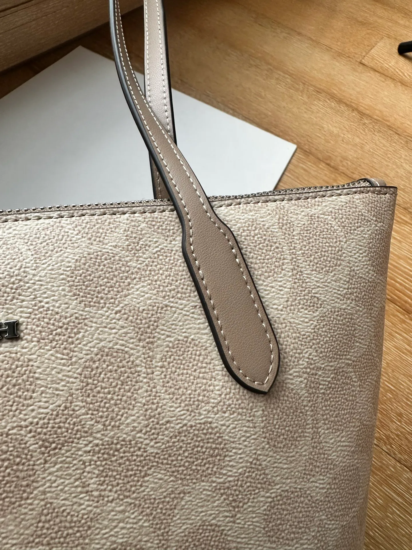 Women's Classic Handbags COACH 17961010