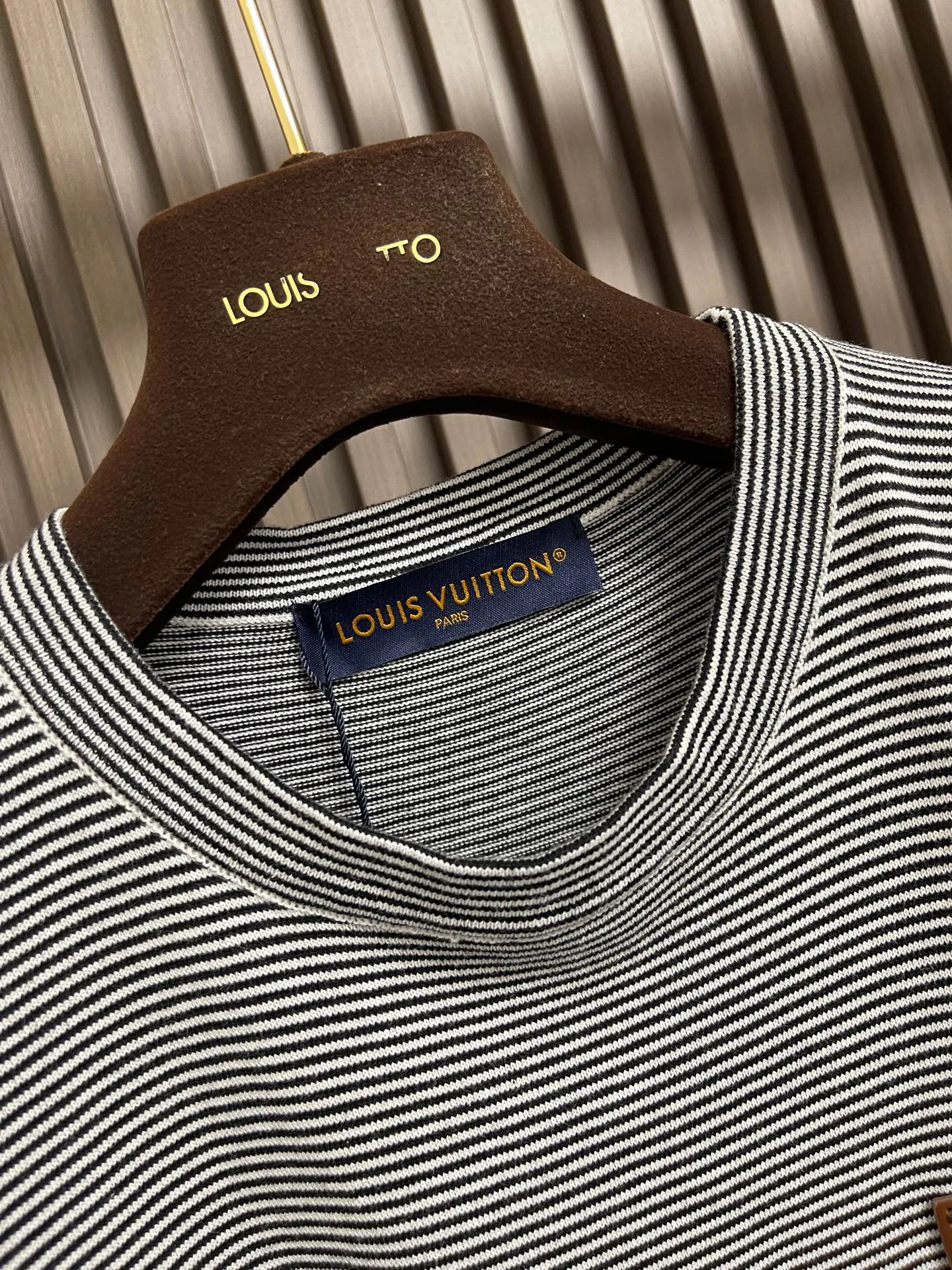 Women's T-Shirts LOUIS VUITTON 18191343