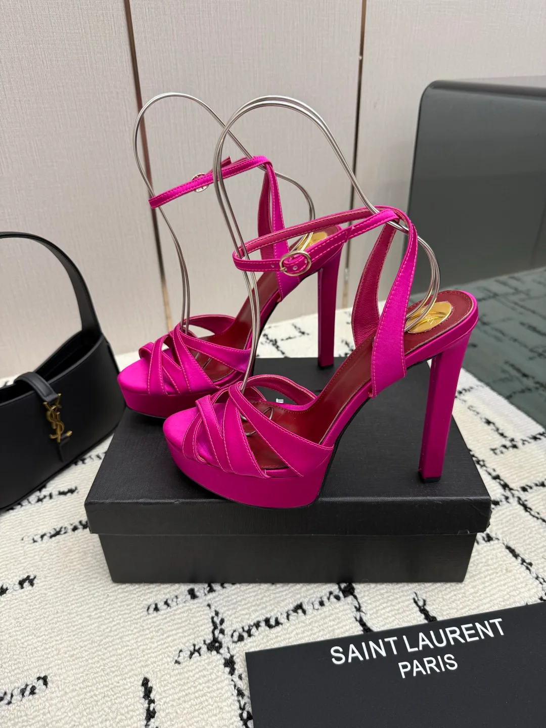 Women's Open-Toe Sandals SAINT LAURENT 18049029