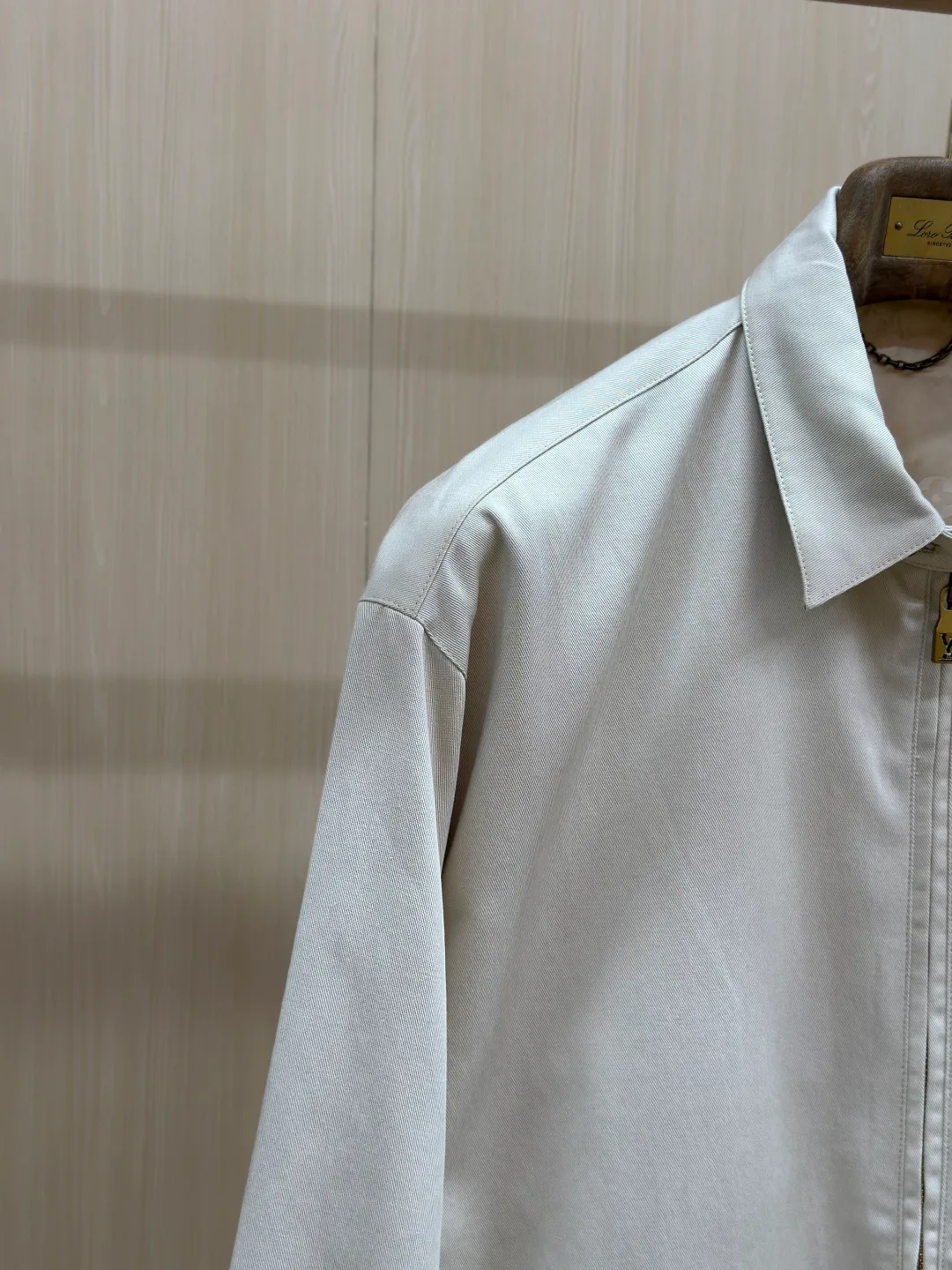 Куртки И Пуховики Мужские Louis Vuitton 18599276