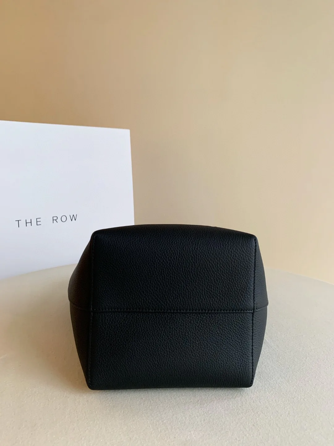 Women's Classic Handbags THE ROW 18070654