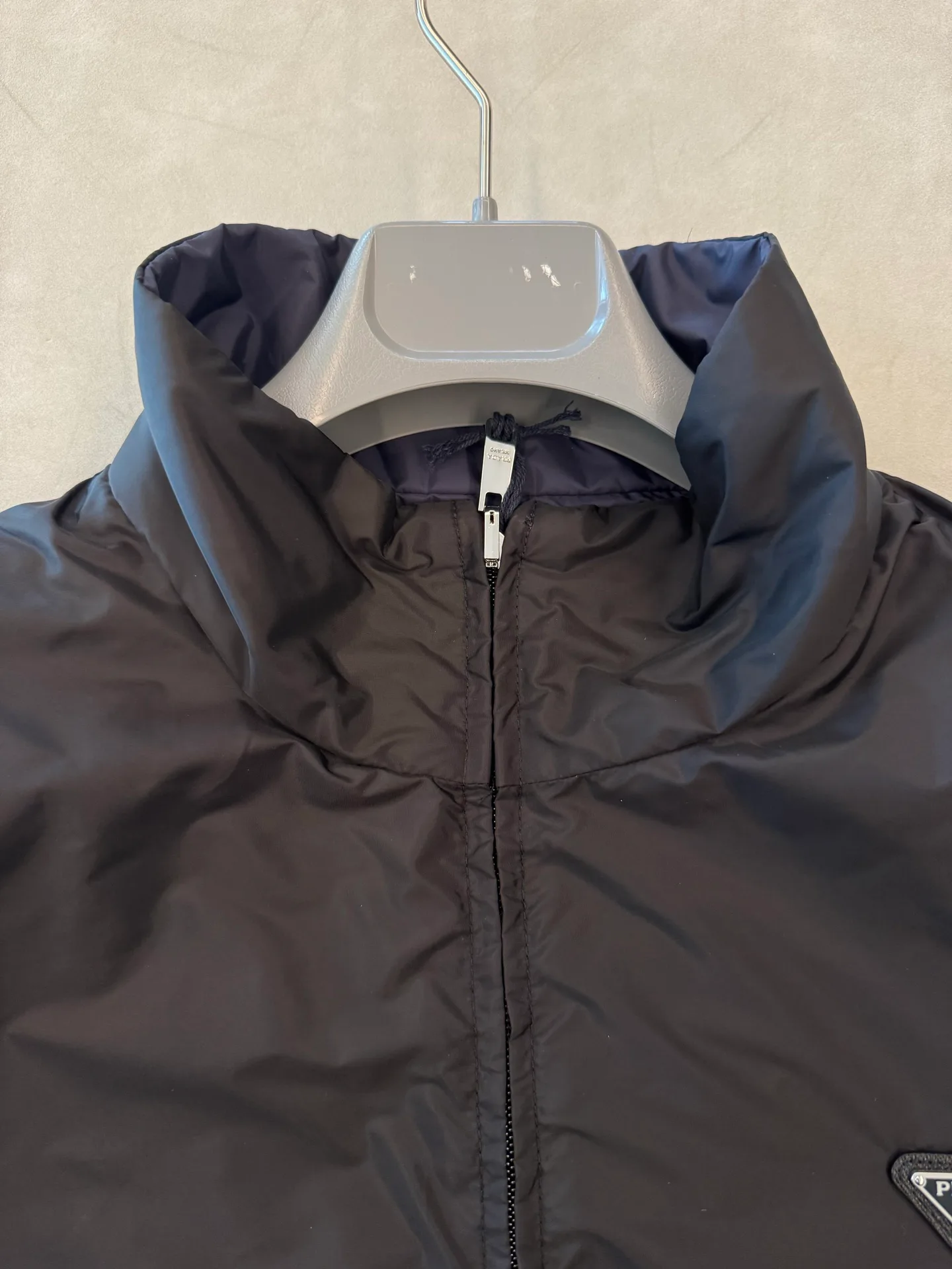 Women's Jackets And Down Jackets PRADA 18491870