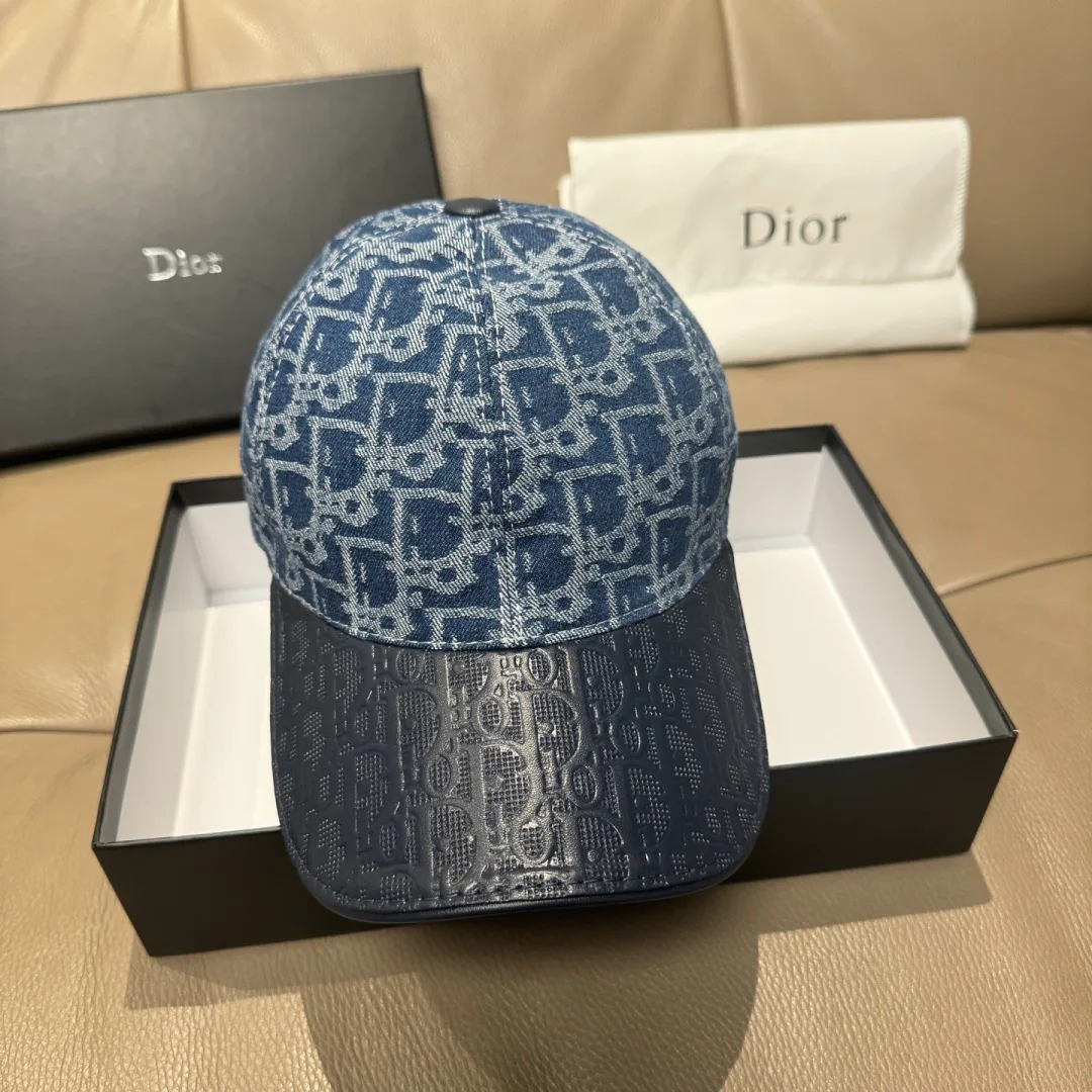 Hats CHRISTIAN DIOR 18347062