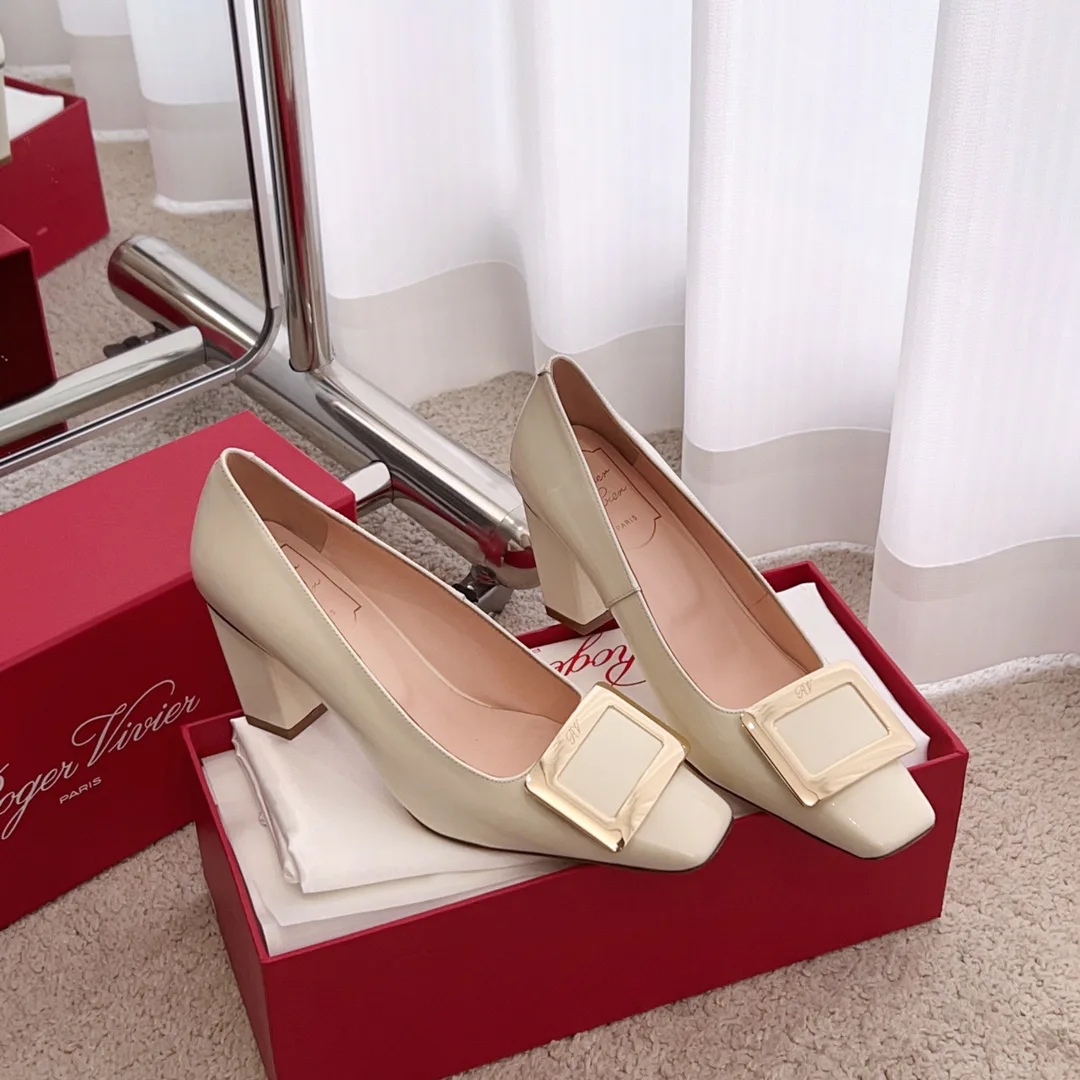 Women's Heels ROGER VIVIER 17550726
