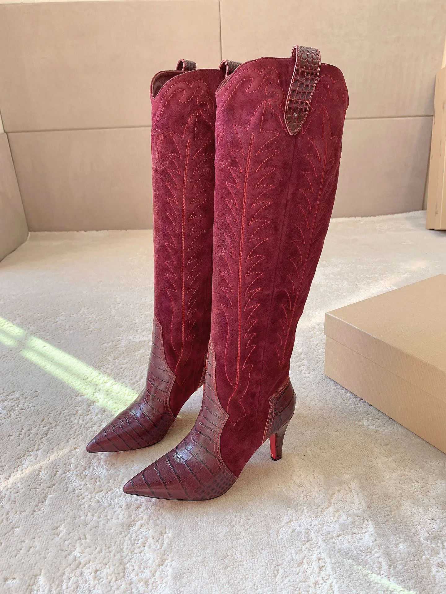 Women's Boots CHRISTIAN LOUBOUTIN 17962860