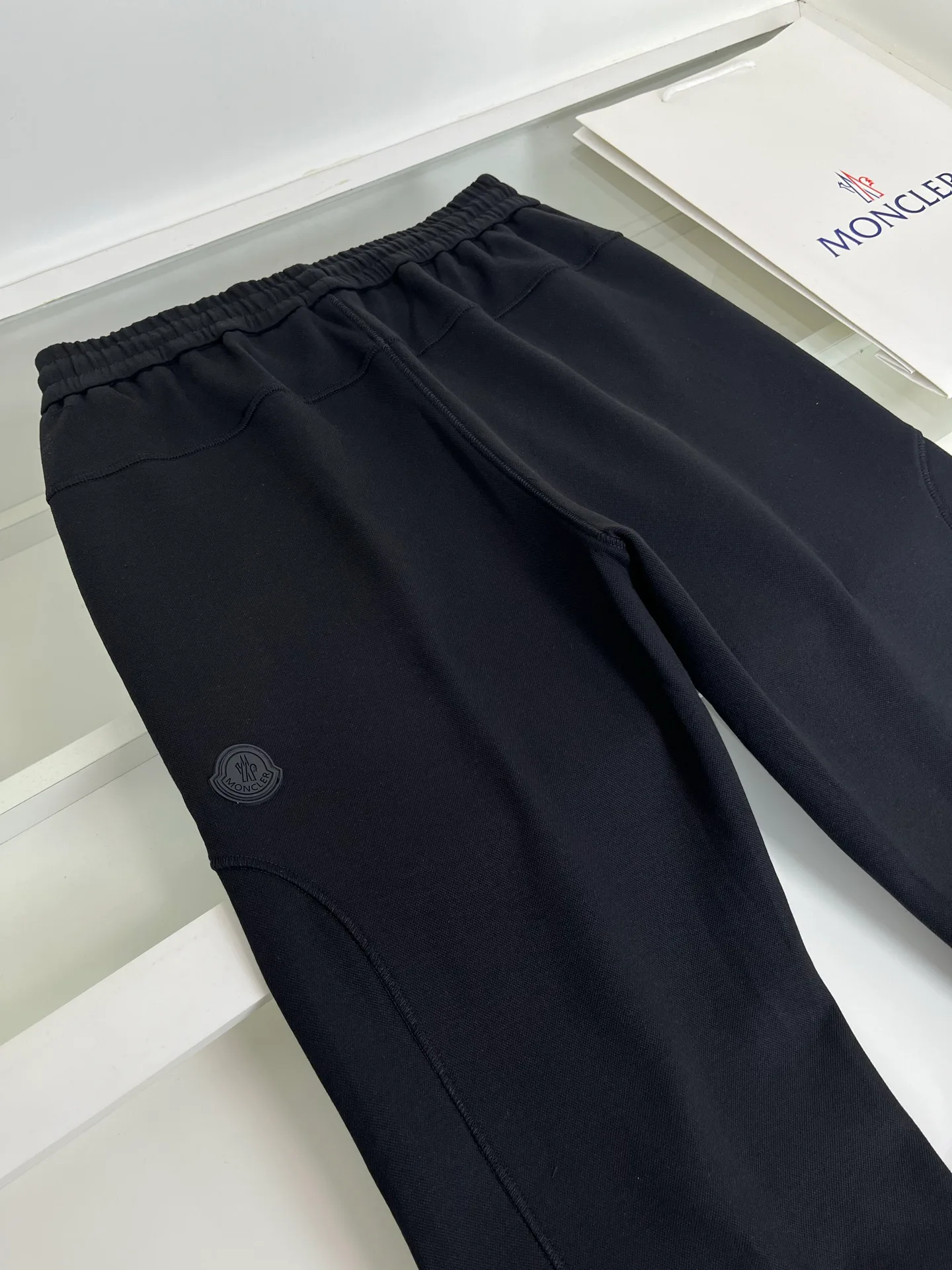 Men's Trousers MONCLER 17951678