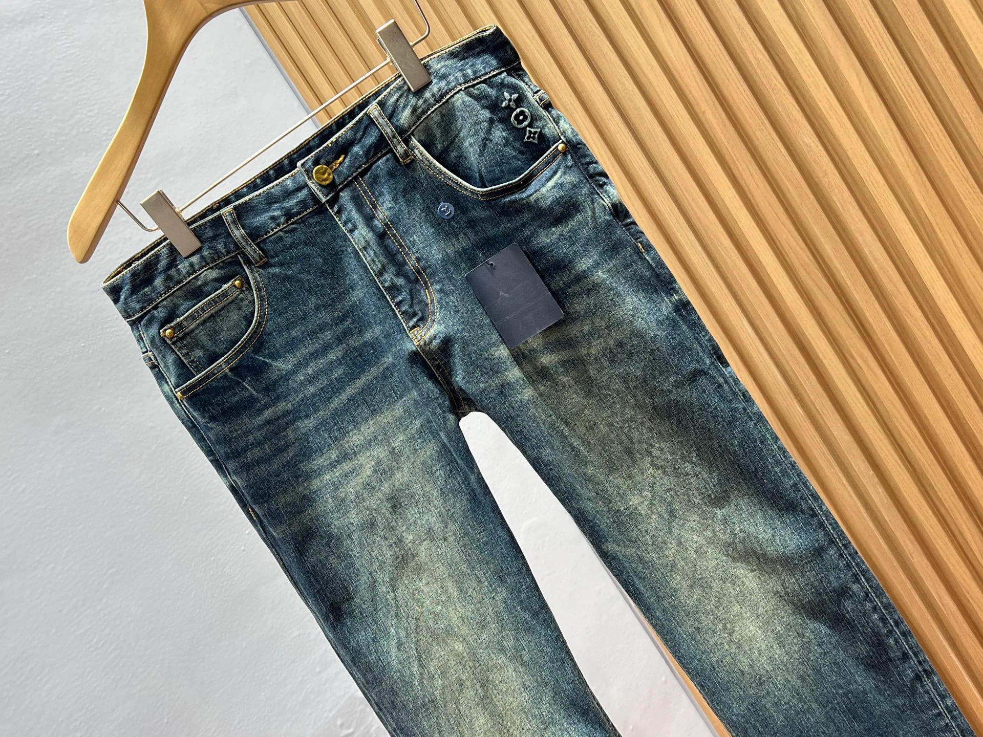 Men's Jeans LOUIS VUITTON 18084591