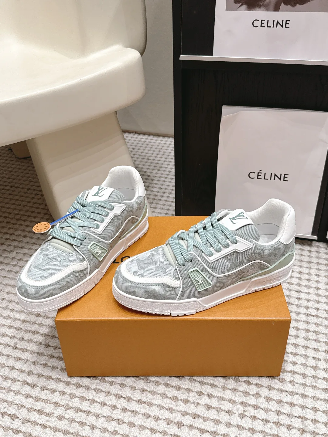 Men's Sneakers LOUIS VUITTON 17657680