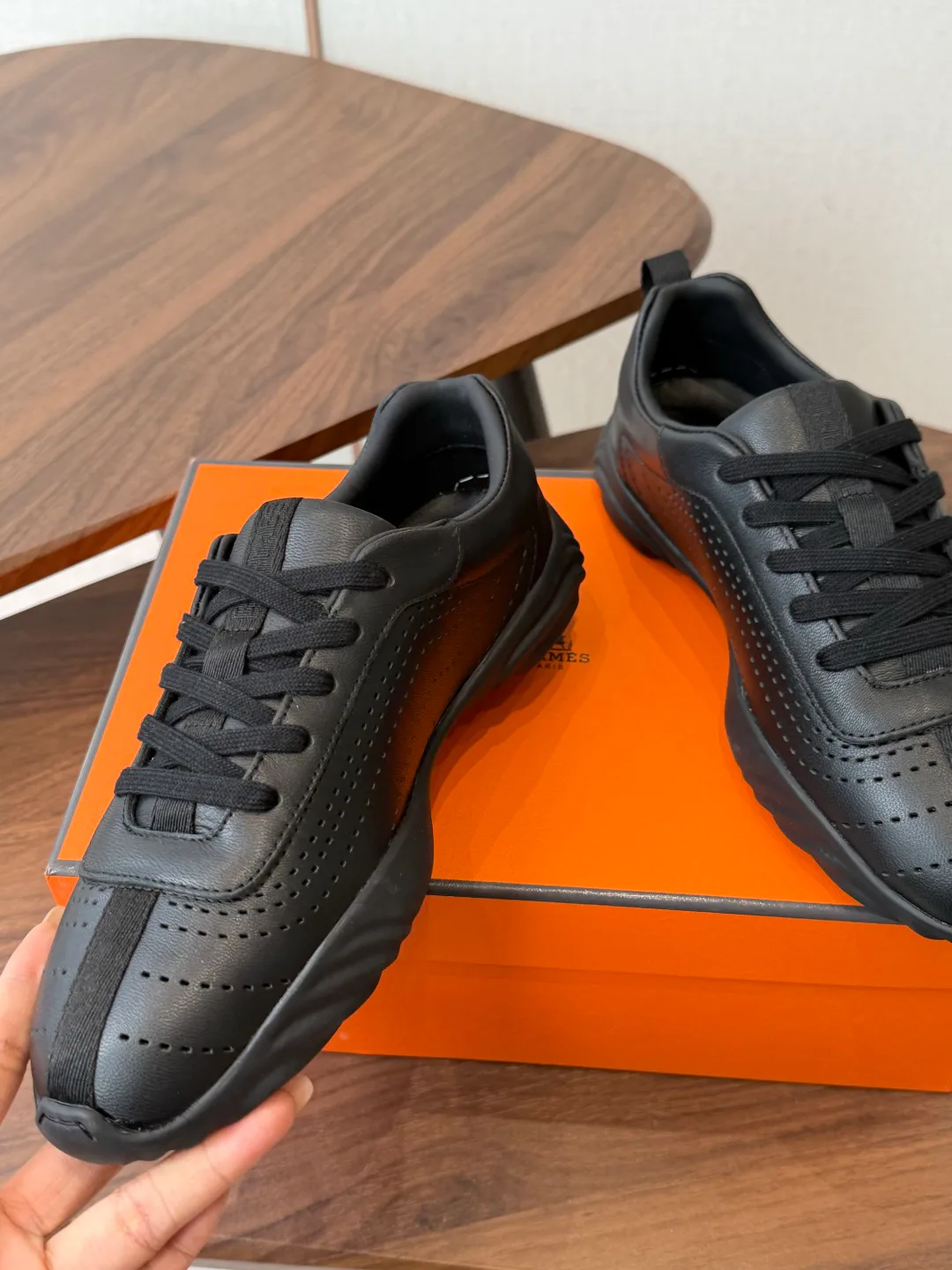 Women's Sneakers HERMES 17128303