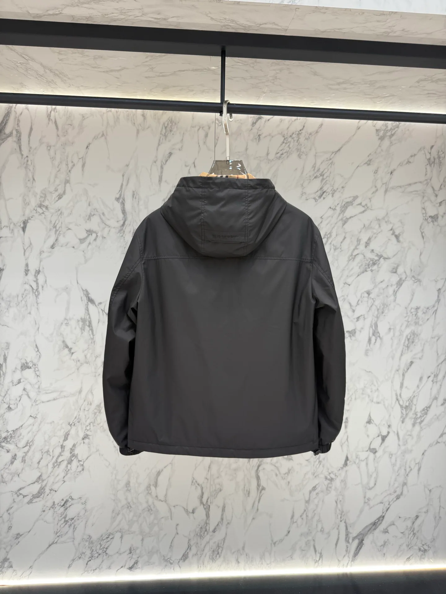 Women's Jackets And Down Jackets BURBERRY 17944118