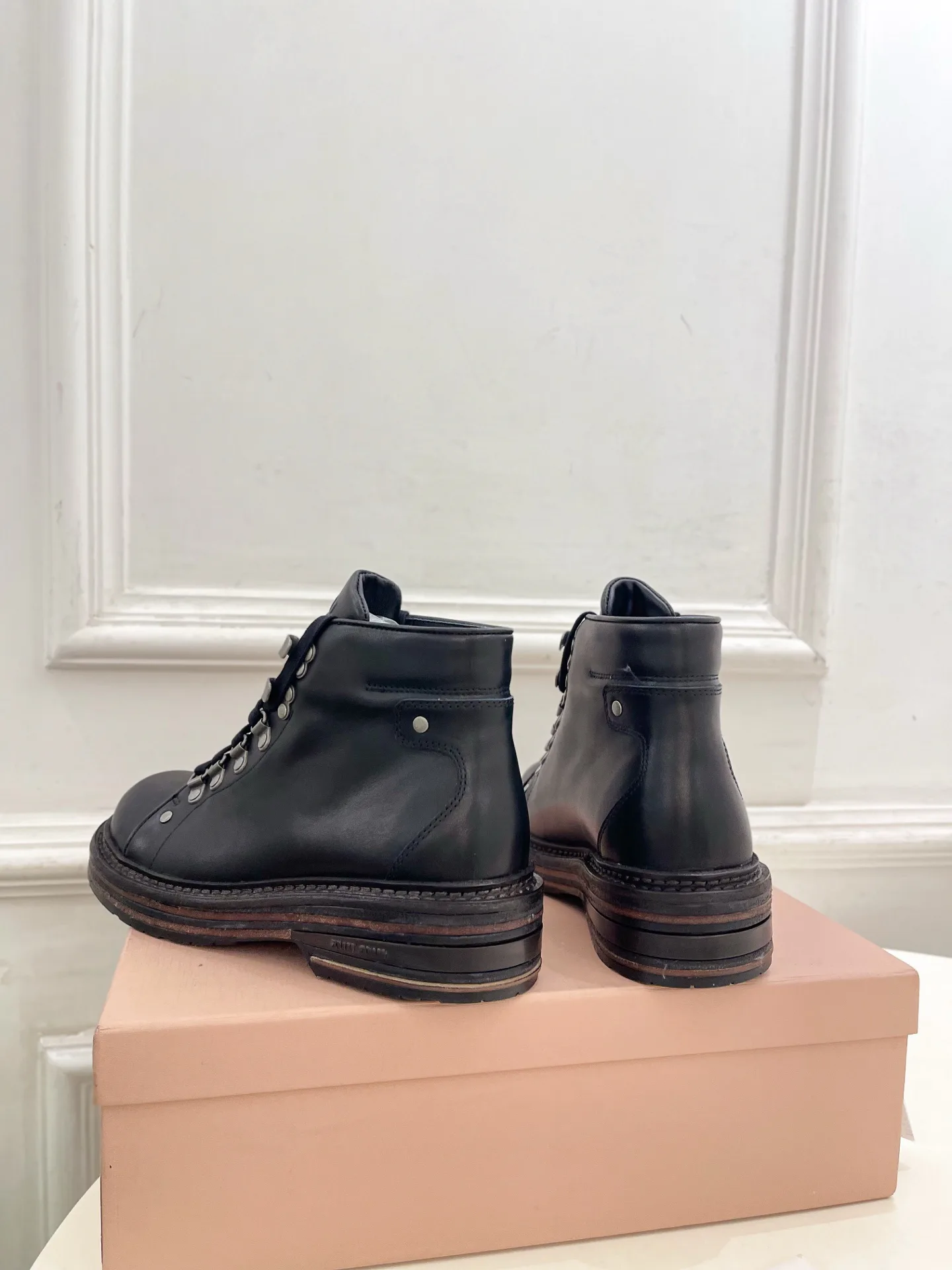 Women's Ankle Boots MIU MIU 18143112