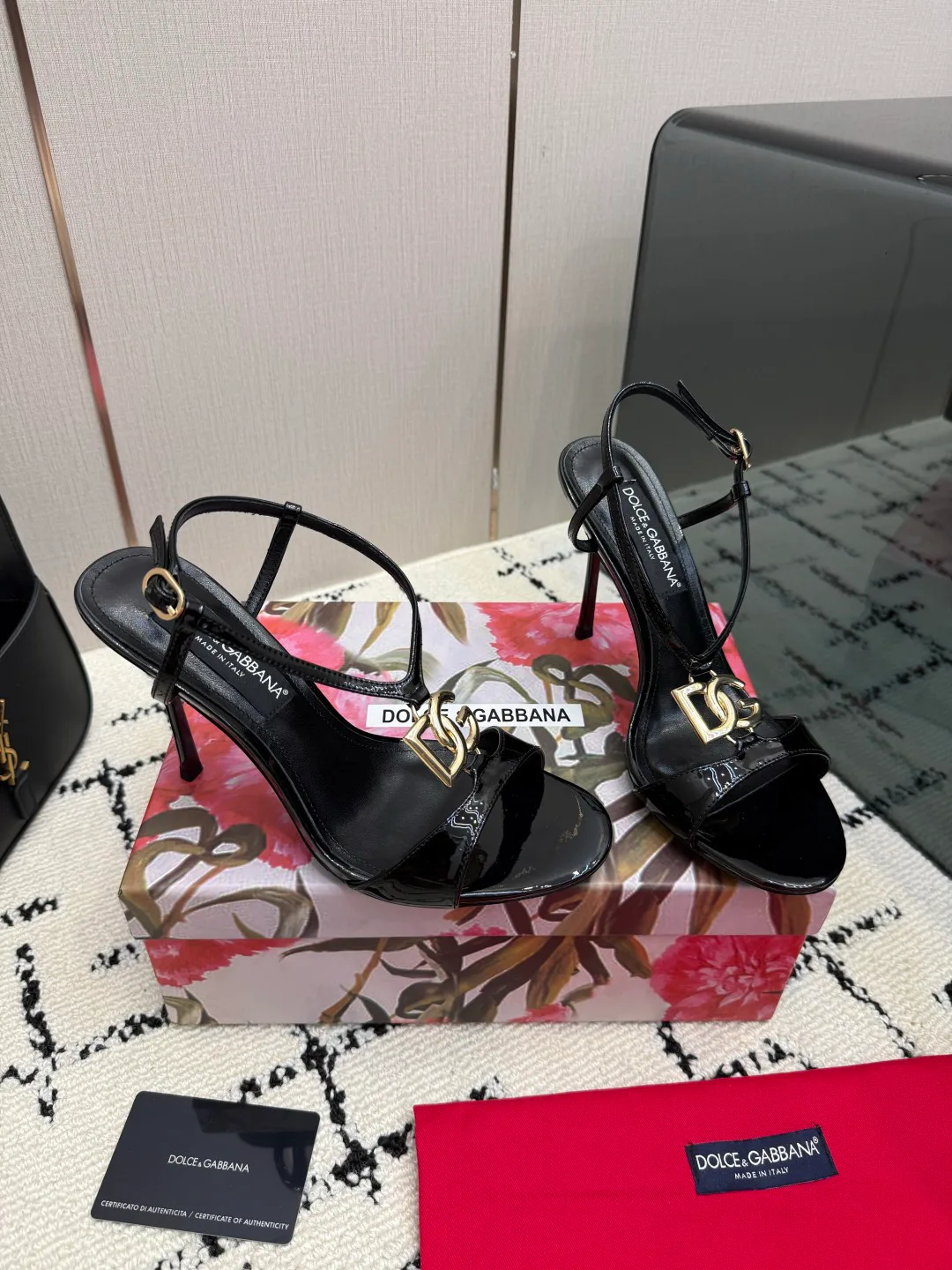 Women's Open-Toe Sandals DOLCE & GABBANA 18335953