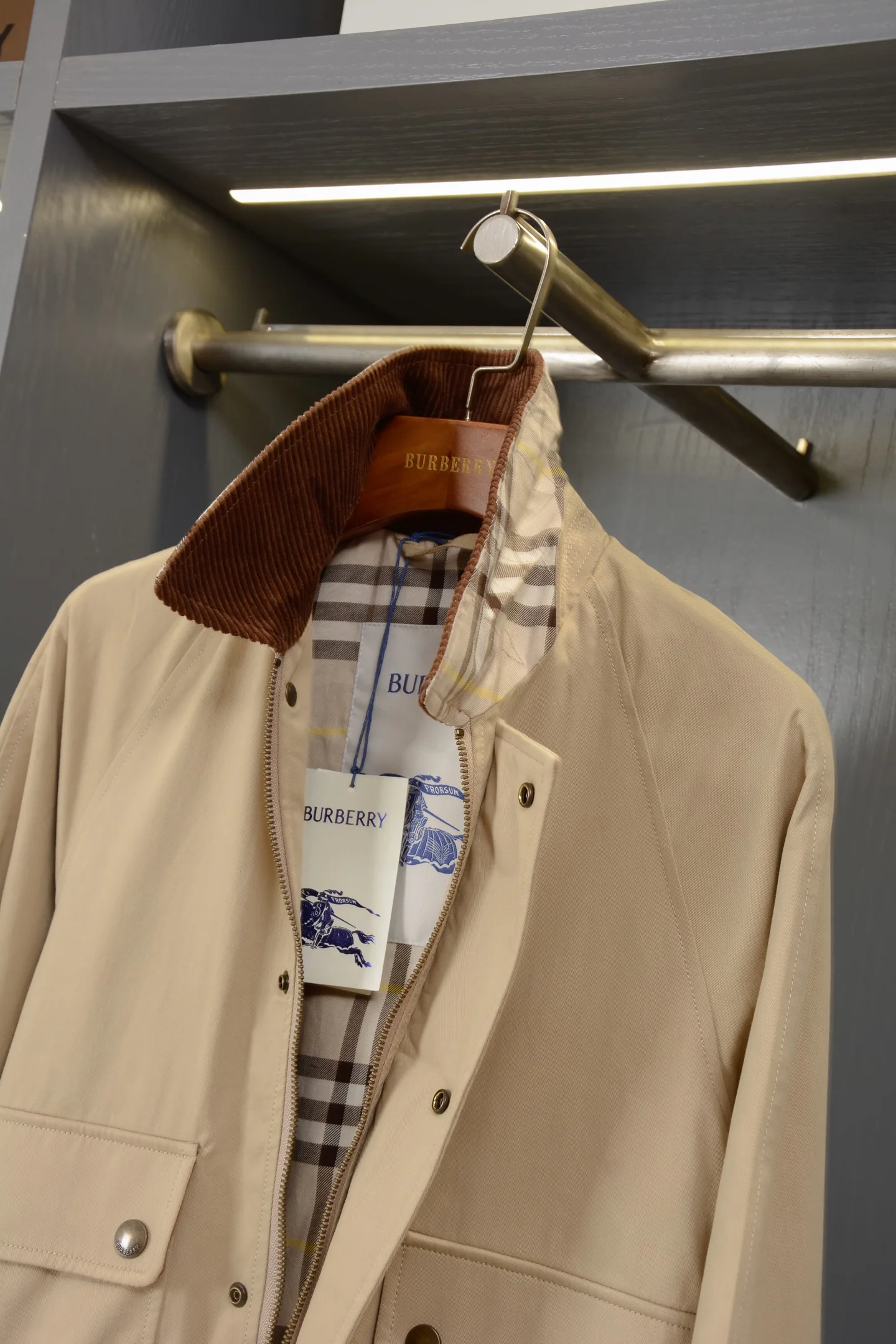 Women's Trench Coats BURBERRY 17906713