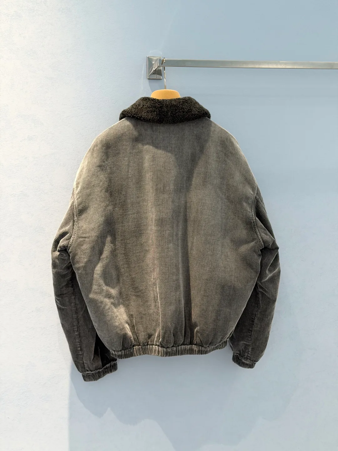 Women's Jackets And Down Jackets MIU MIU 18374143