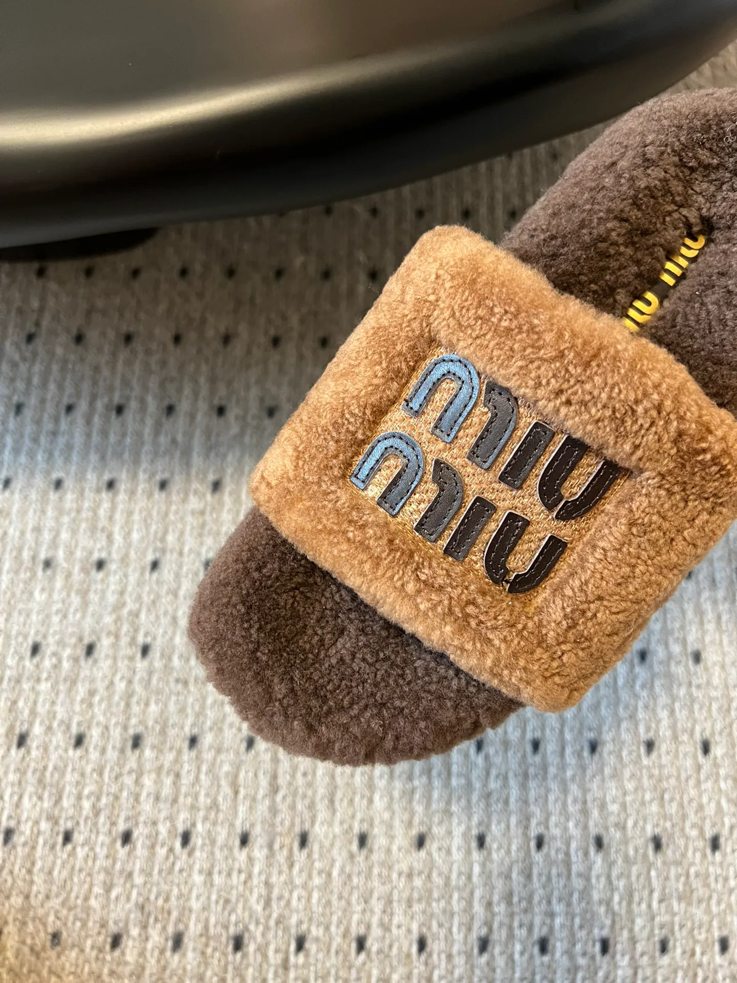 Women's Slippers MIU MIU 18241519