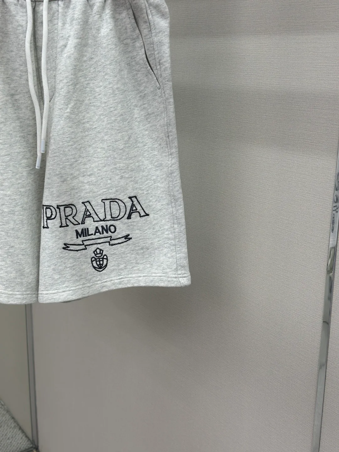 Men's Shorts PRADA 17468337