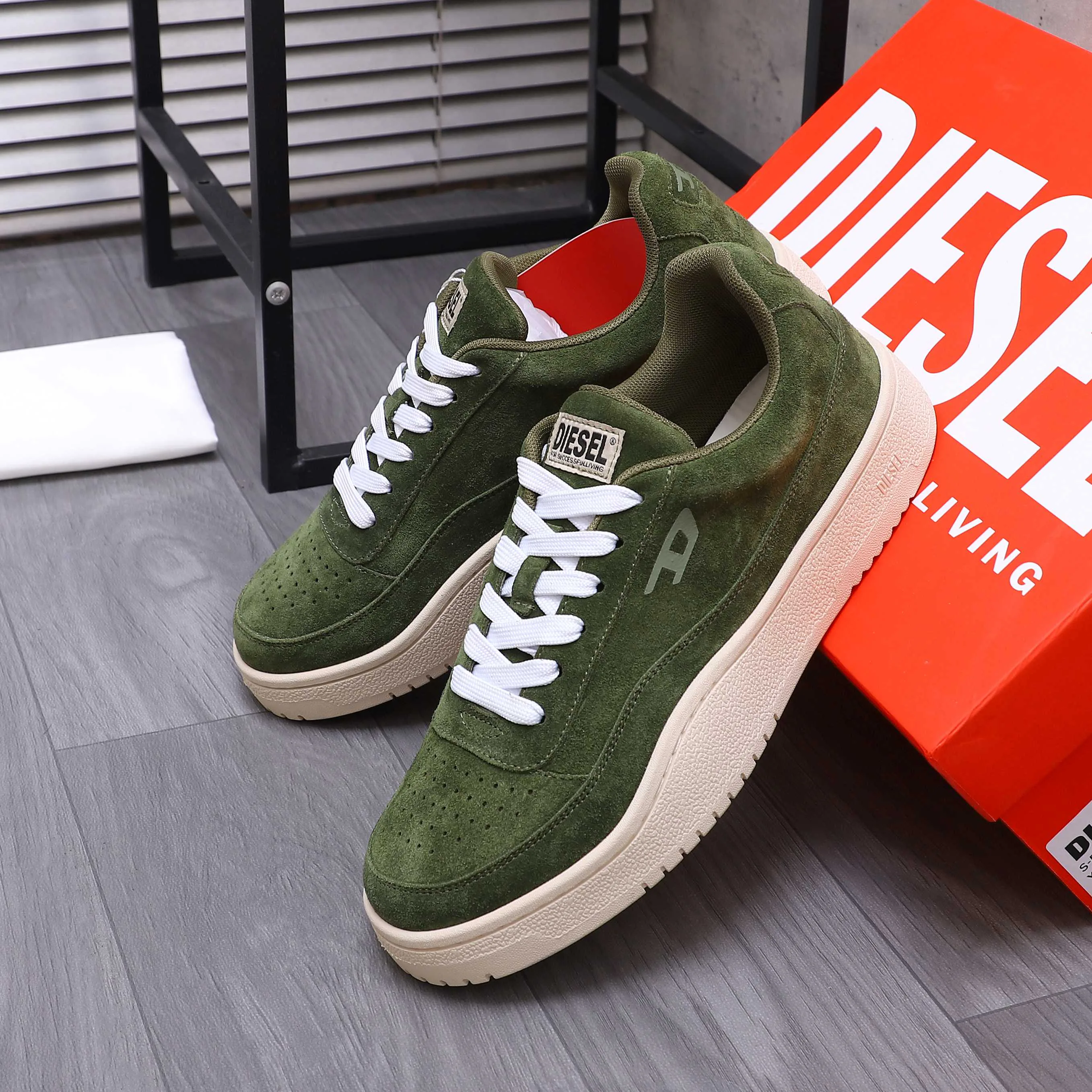 Men's Sneakers DIESEL 17059429