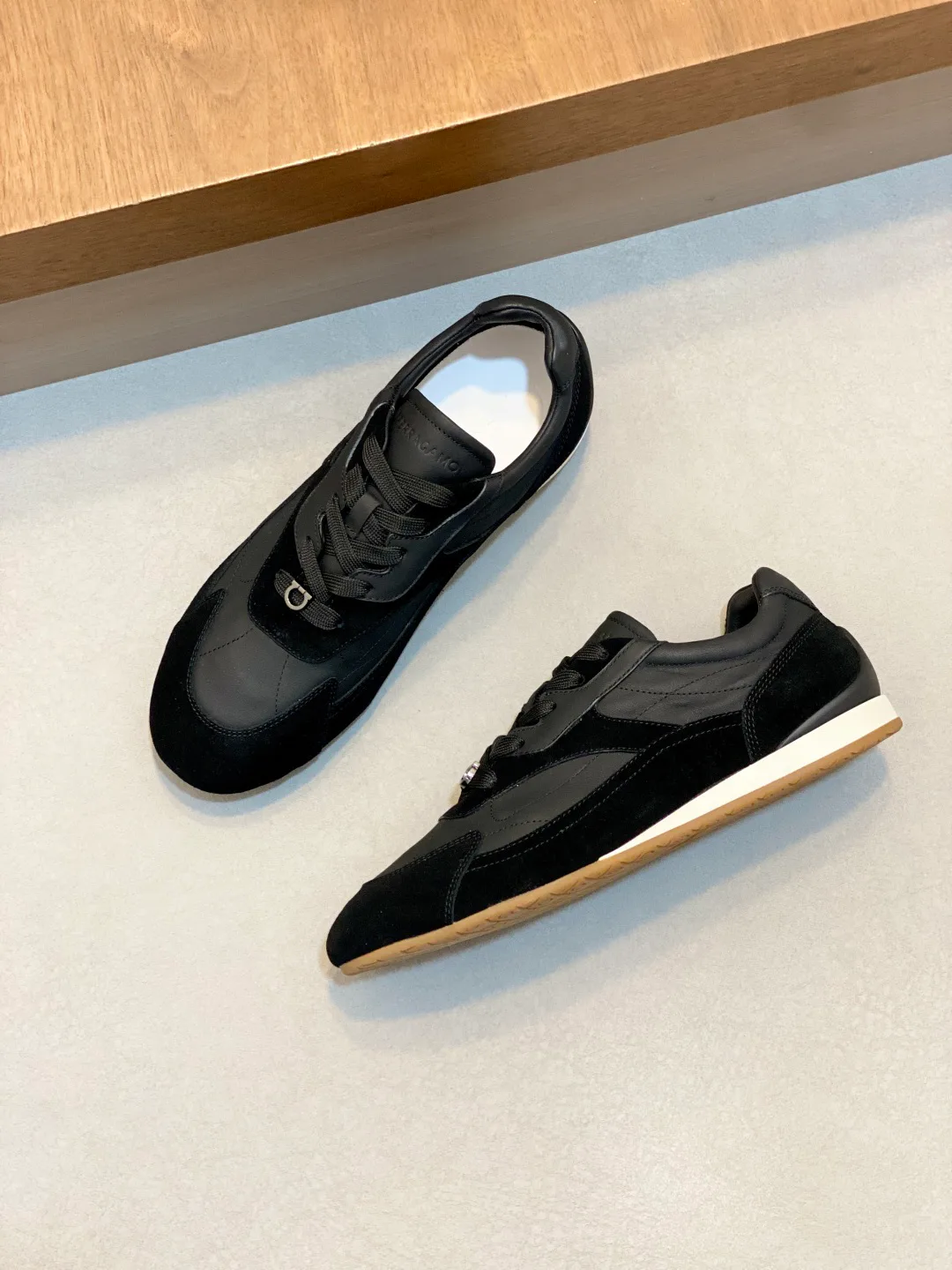 Men's Sneakers SALVATORE FERRAGAMO 18274578