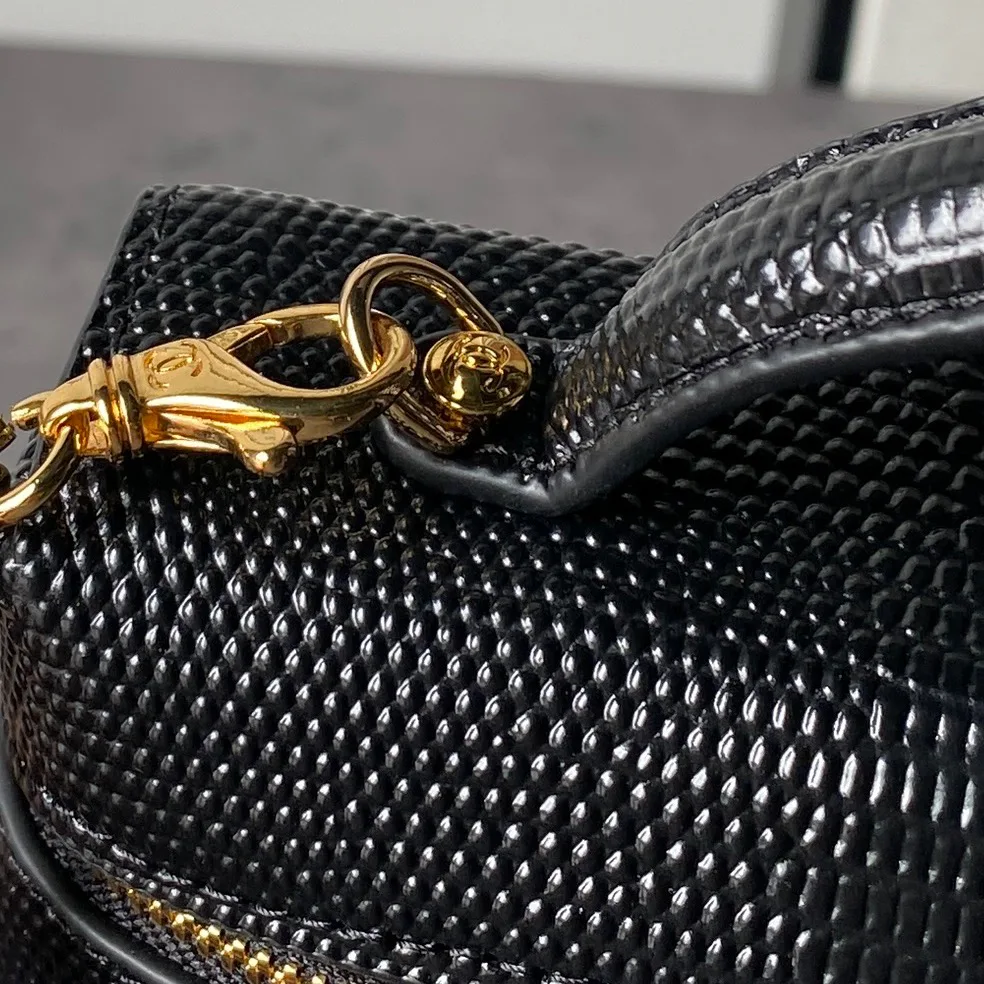 Women's Classic Handbags CHANEL 18058257