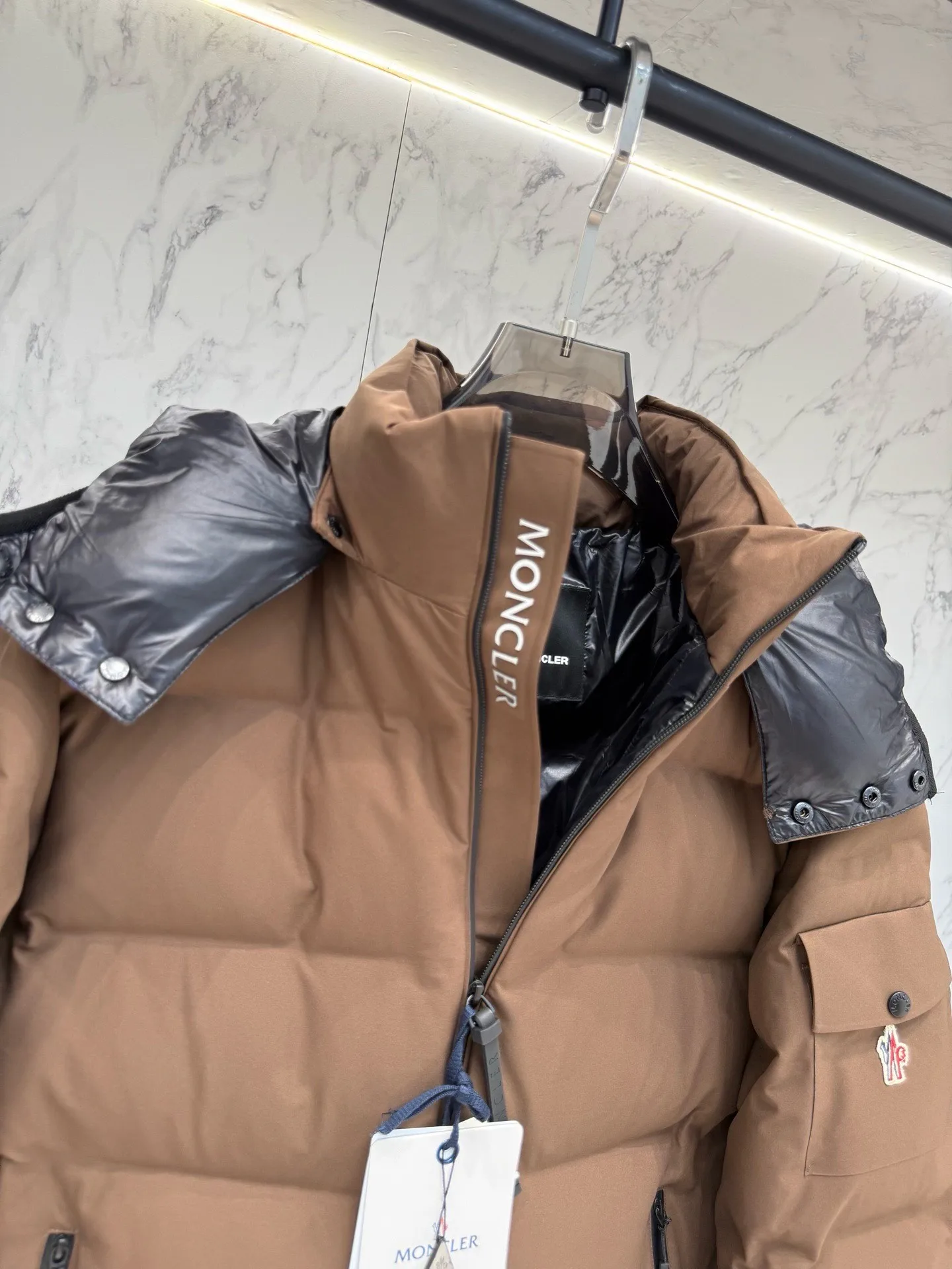 Men's Jackets And Down Jackets MONCLER 17974317