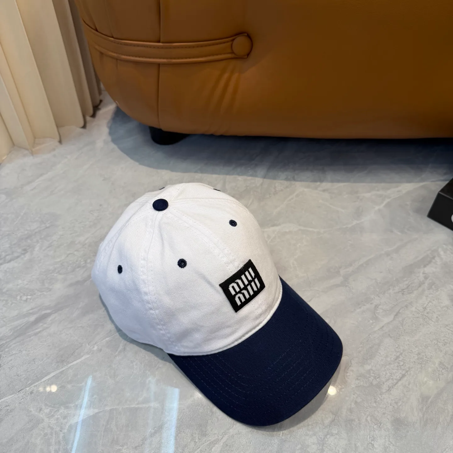 Hats MIU MIU 17515290