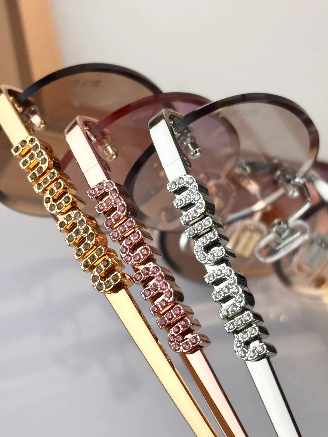 Glasses MIU MIU 18453244
