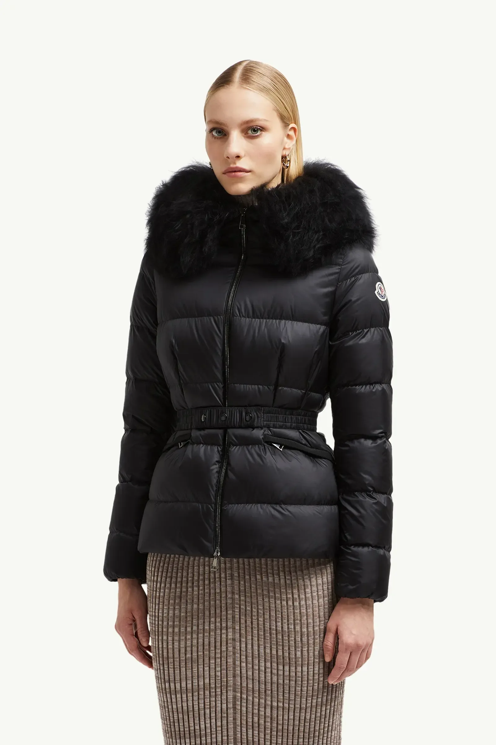 Women's Jackets And Down Jackets MONCLER 18486558