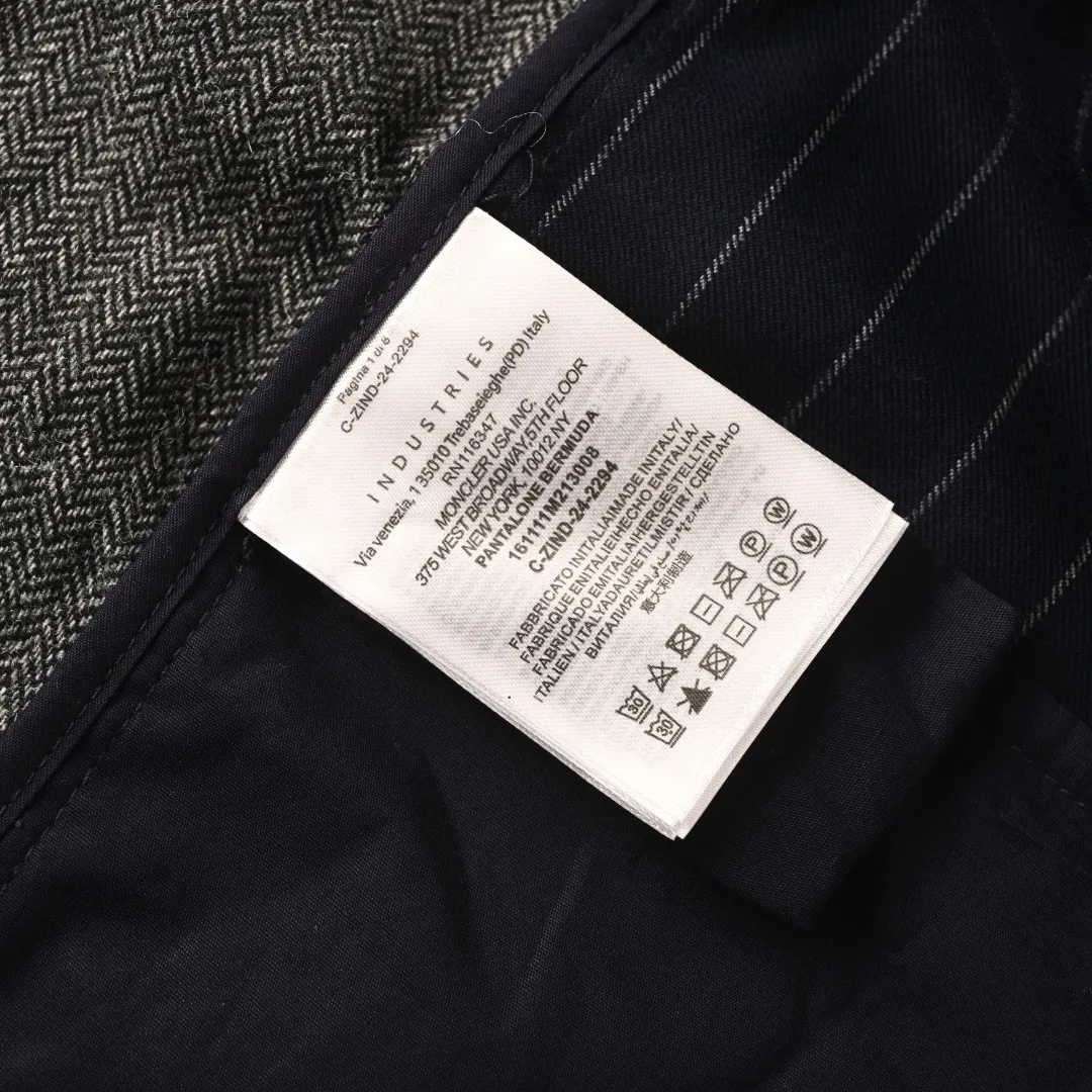 Men's Jackets And Down Jackets MONCLER 18179668