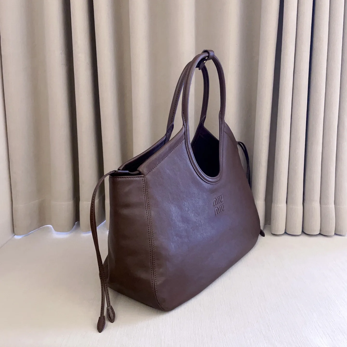 Women's Classic Handbags MIU MIU 18248082