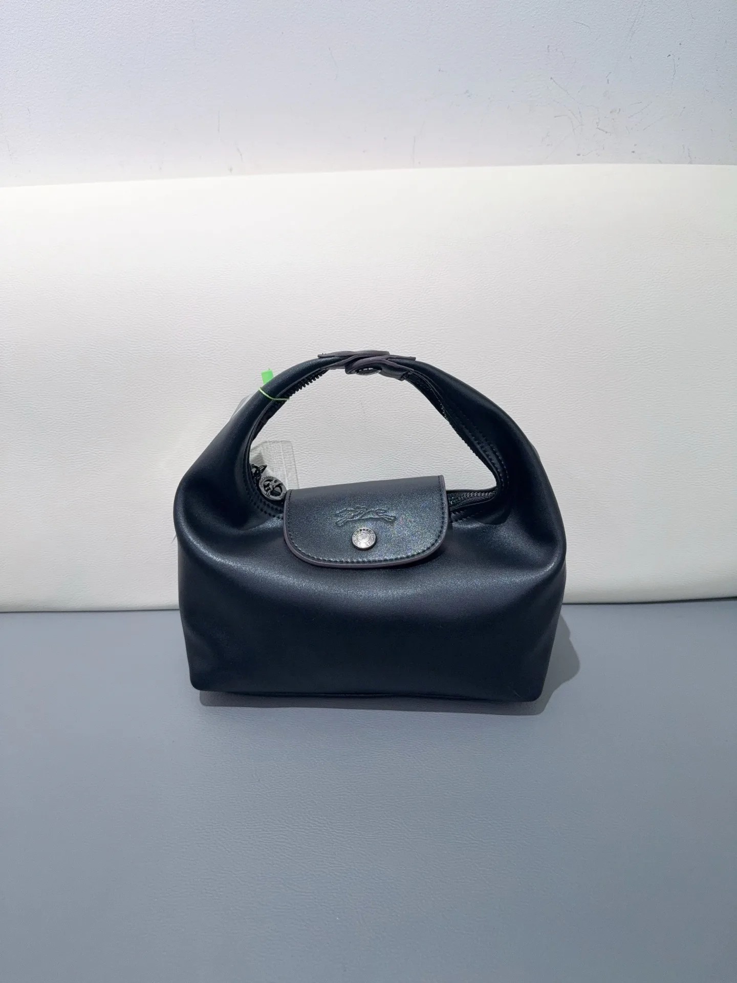 Women's Classic Handbags LONGCHAMP 17919894