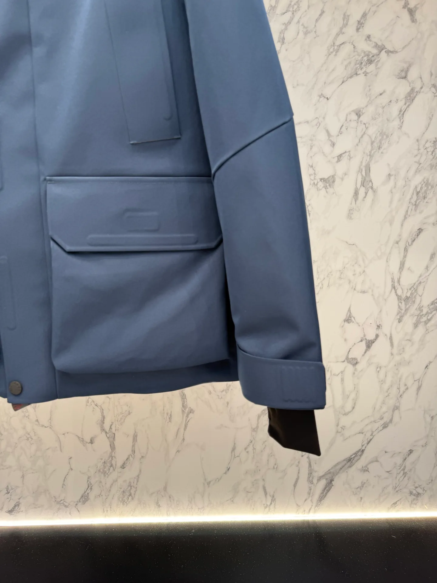 Men's Jackets And Down Jackets MONCLER 18480895