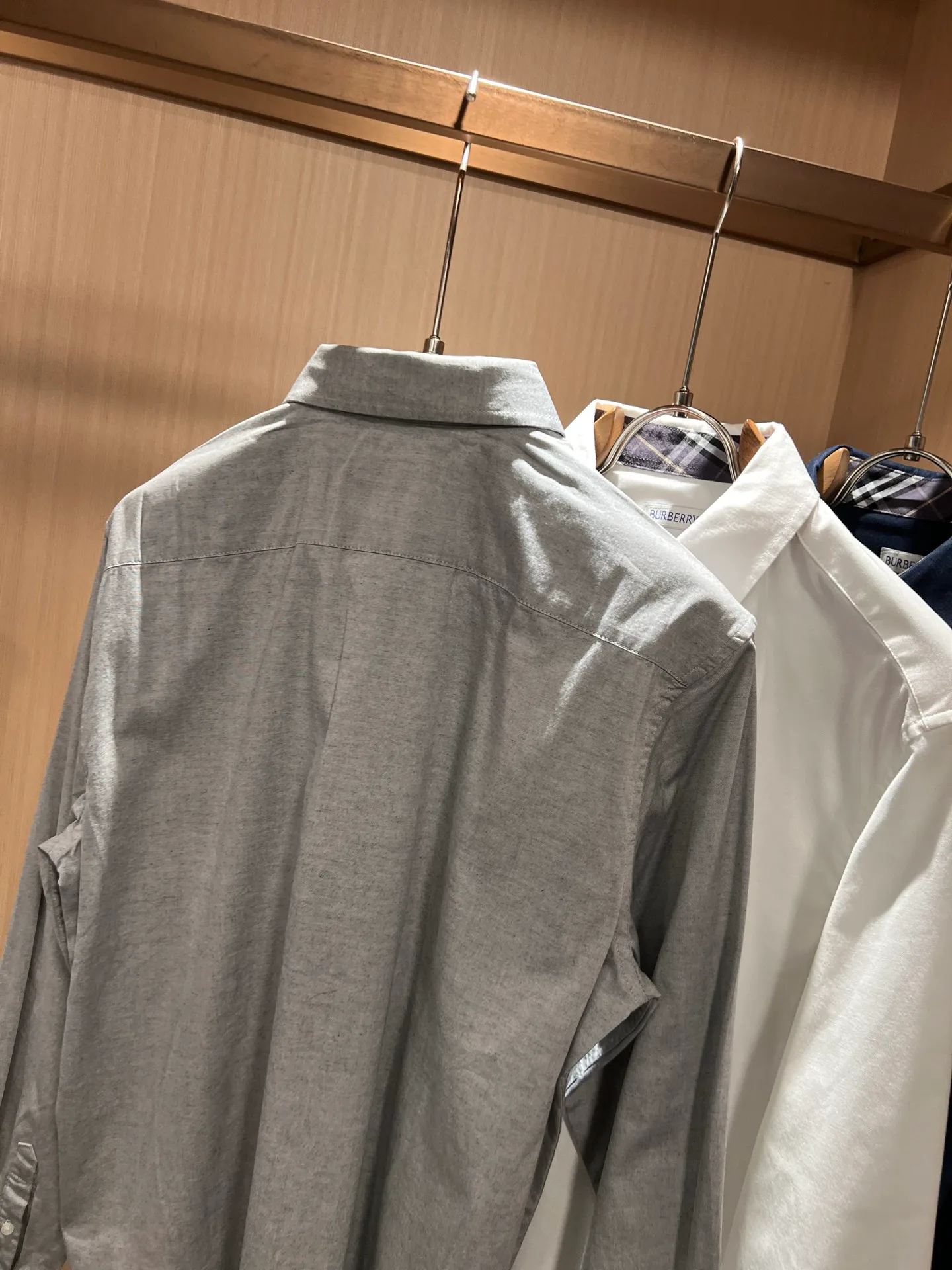 Men's Shirts BURBERRY 18395746