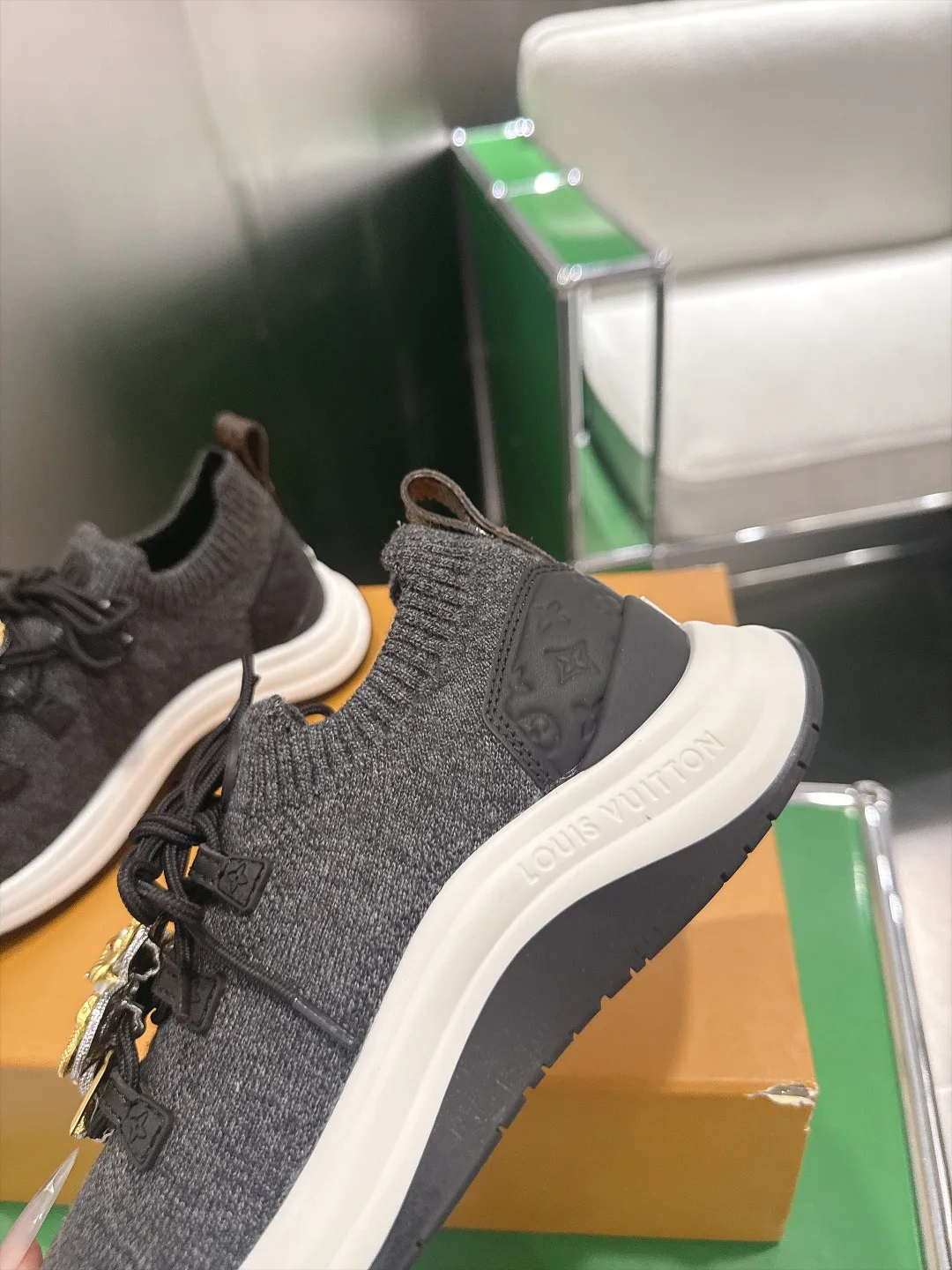 Women's Sneakers LORO PIANA 18011790