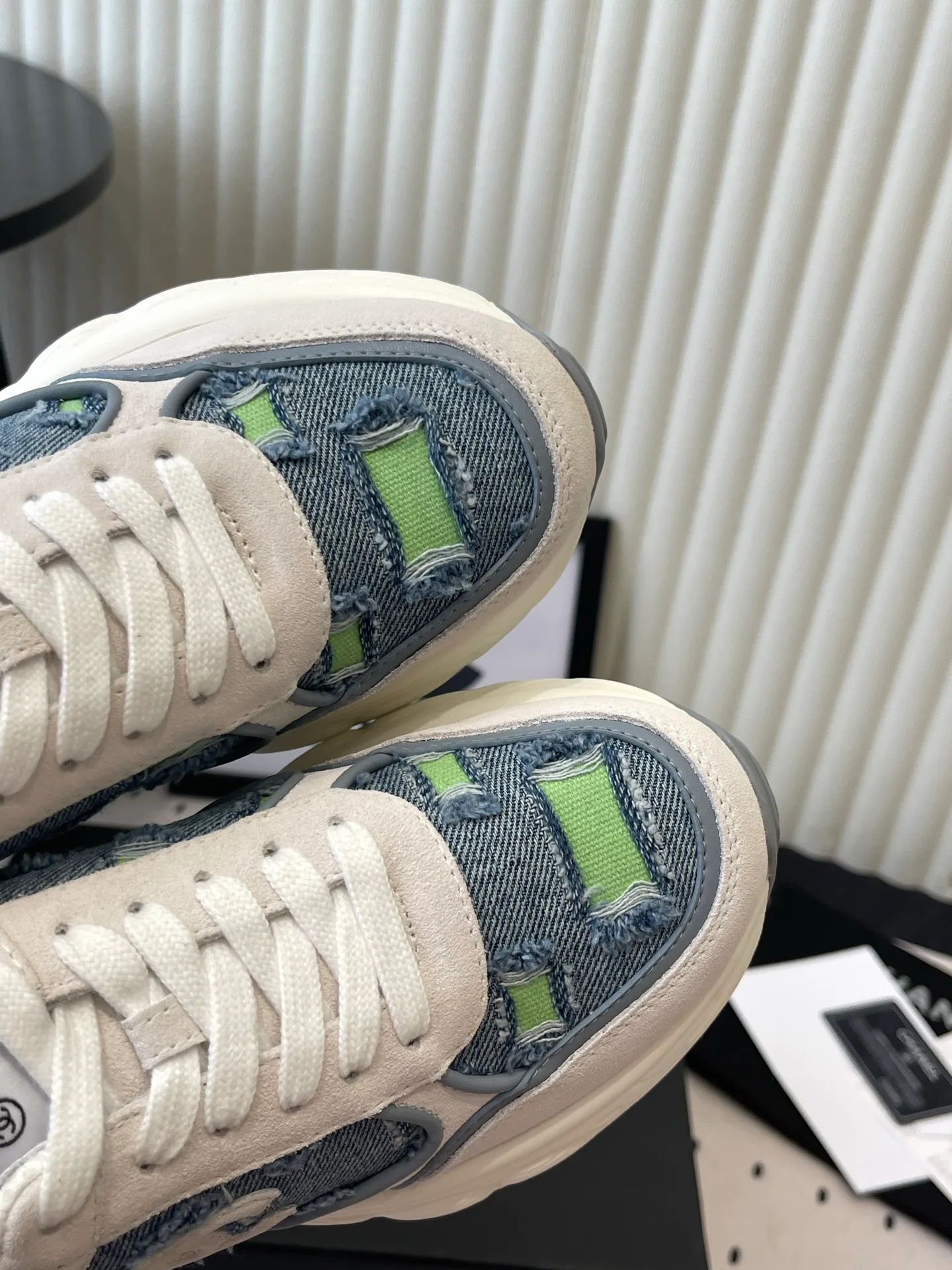Women's Sneakers CHANEL 17769665