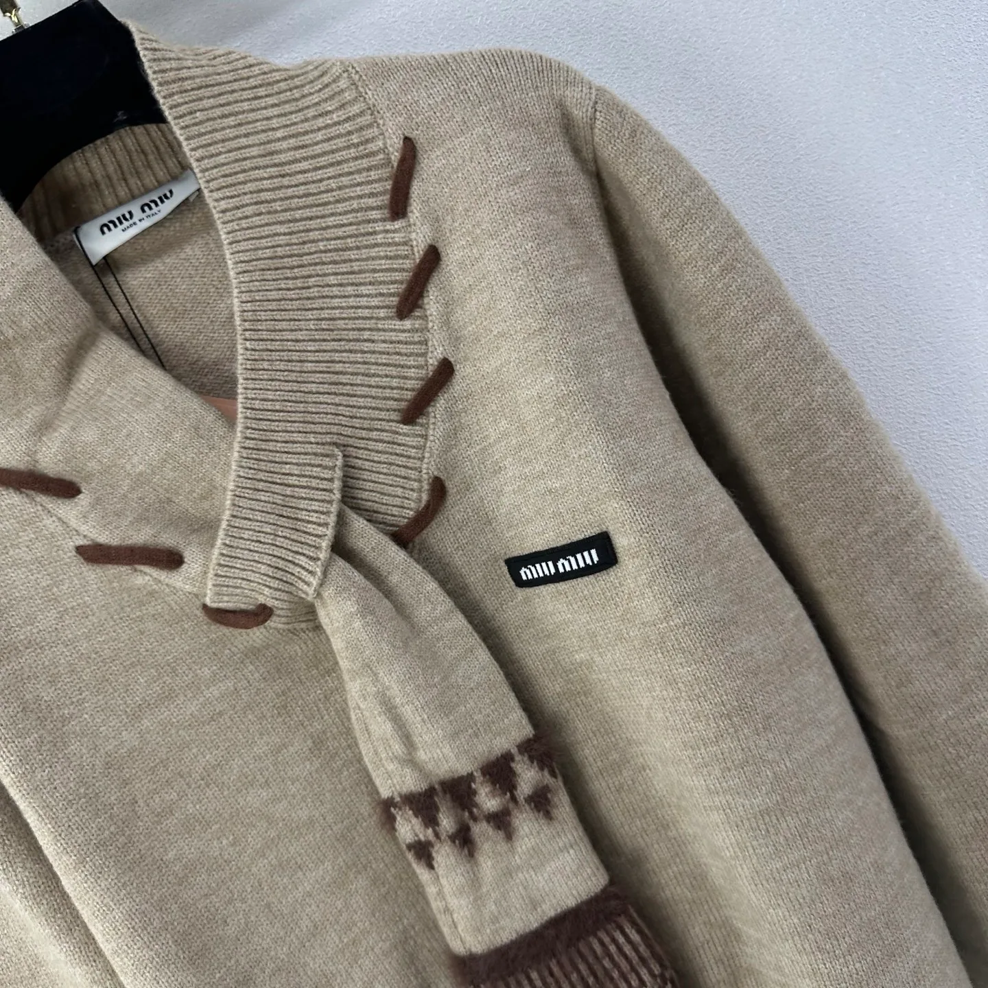 Джемперы И Свитеры Женские Miu Miu 18664949