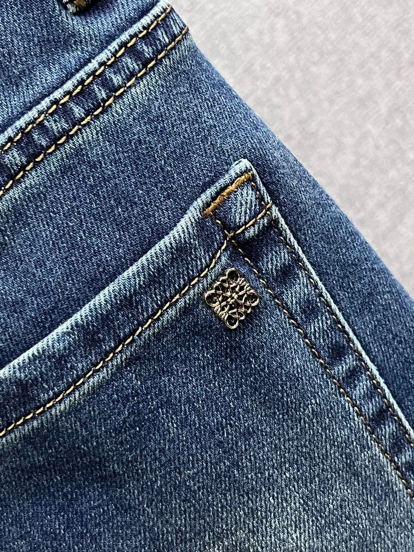 Men's Jeans LOEWE 18097892